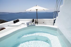 Alquiler Vacacional - Traditional villa in Oia with Jacuzzi and unique view of the Volcano and Caldera