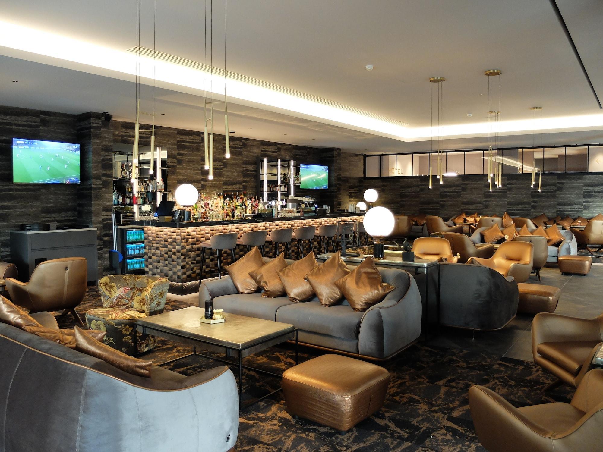 Vista Exterior Van der Valk Hotel Nivelles - Sud