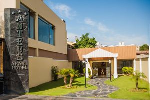 Alojamiento - Hotel Anteus