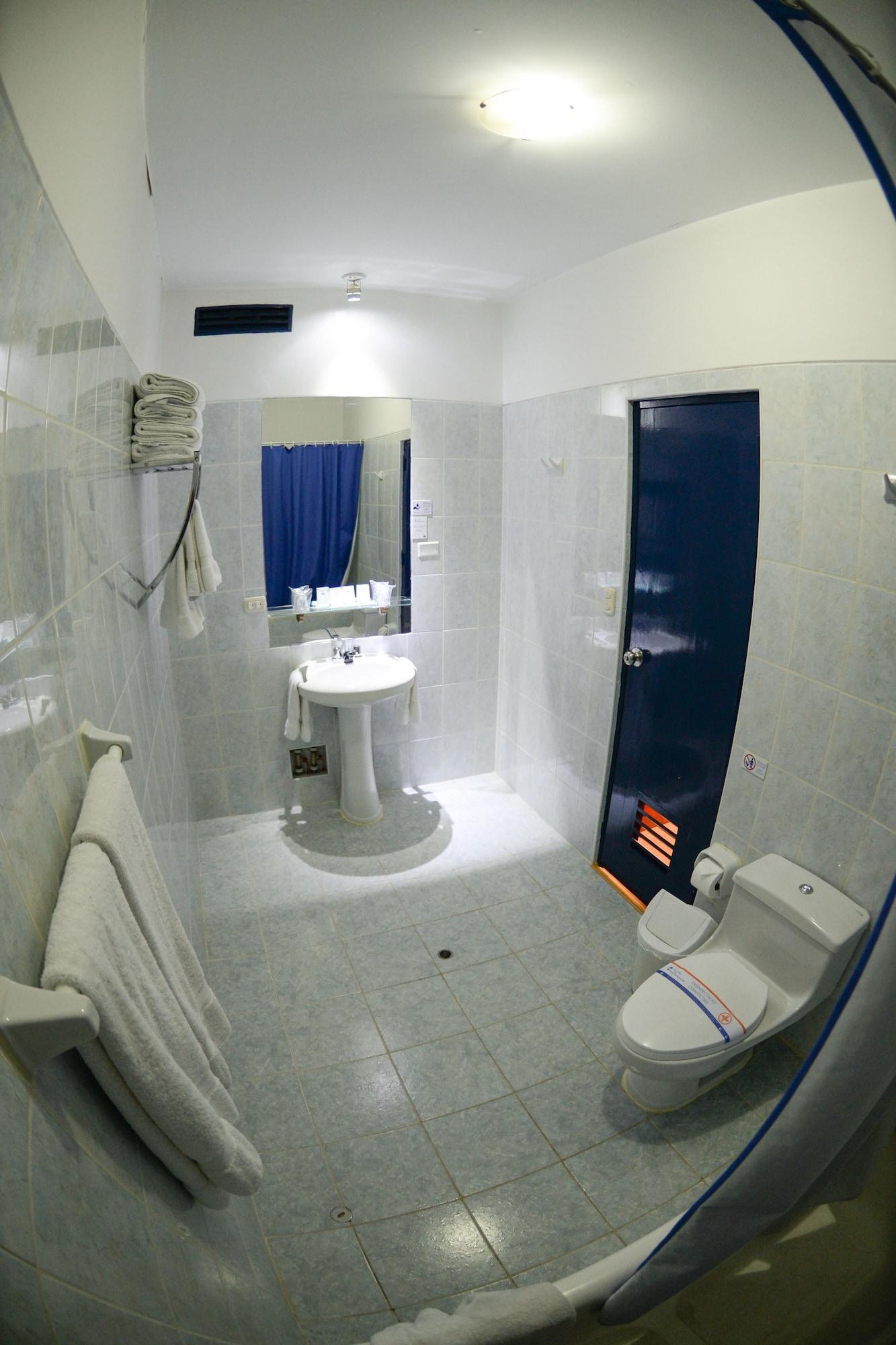 Equipamiento de Habitación La Casa De Fray Bartolome
