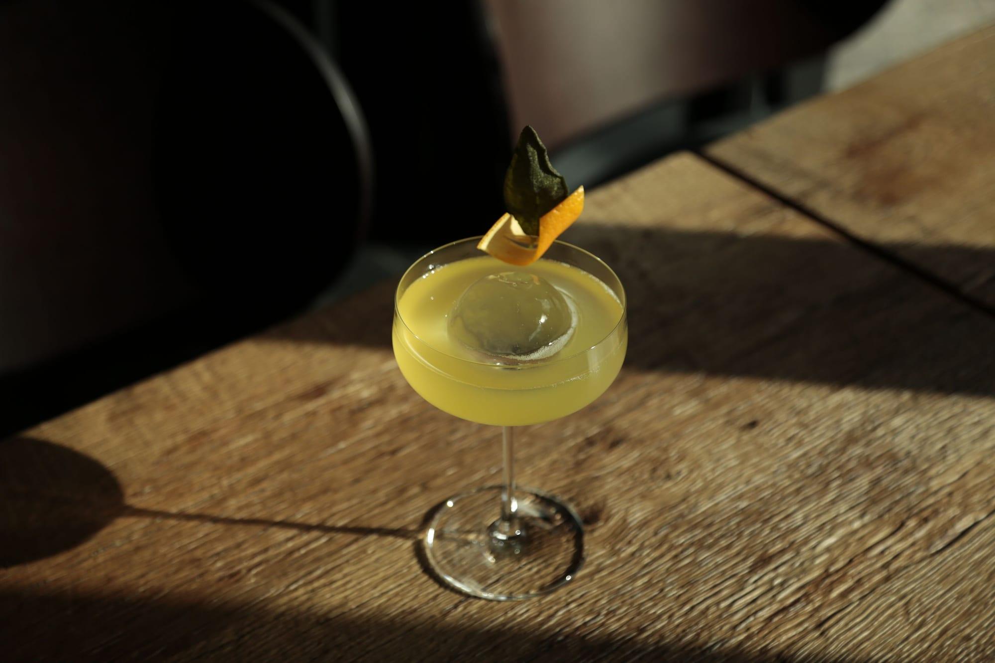 Bar/Salón HOTEL de LEN