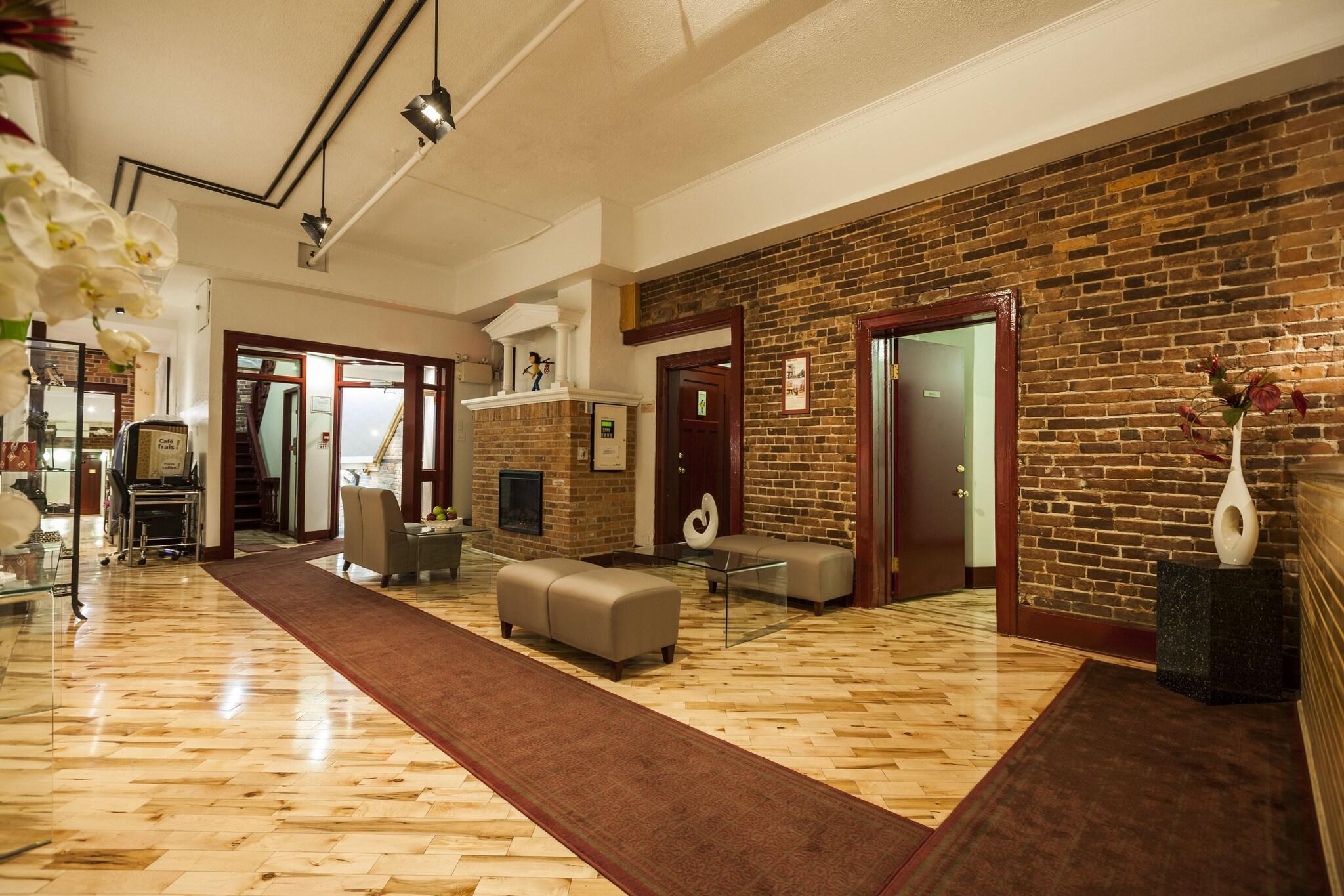 Vista Lobby Hotel Abri du Voyageur