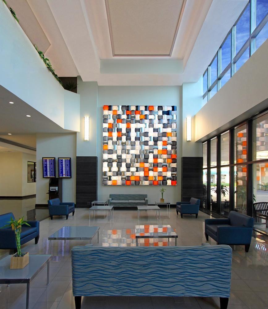 Vista Lobby Doubletree Hotel & Miami Airport Convention Center