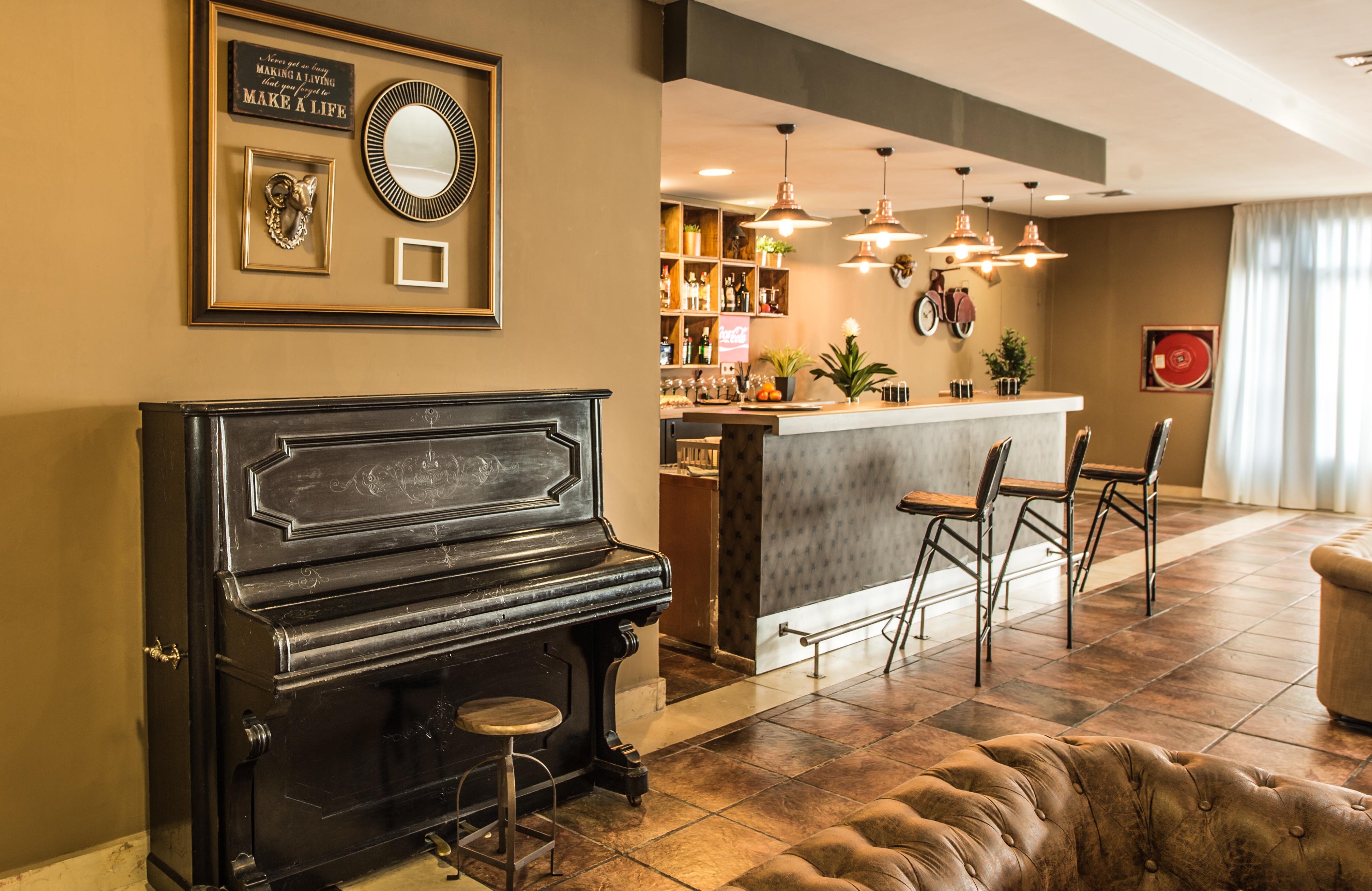 Bar/Salón Hotel Segovia Sierra de Guadarrama