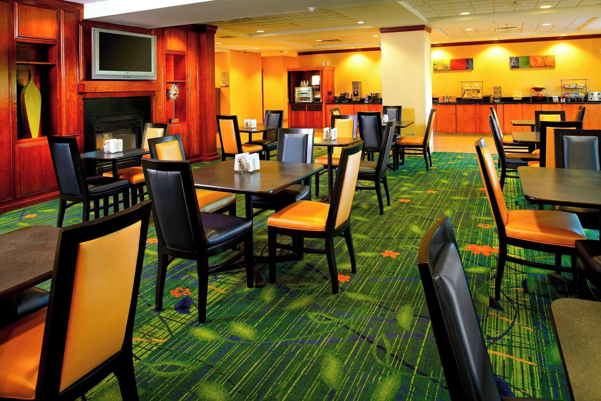 Restaurant Fairfield Inn & Suites by Marriott Phoenix Midtown