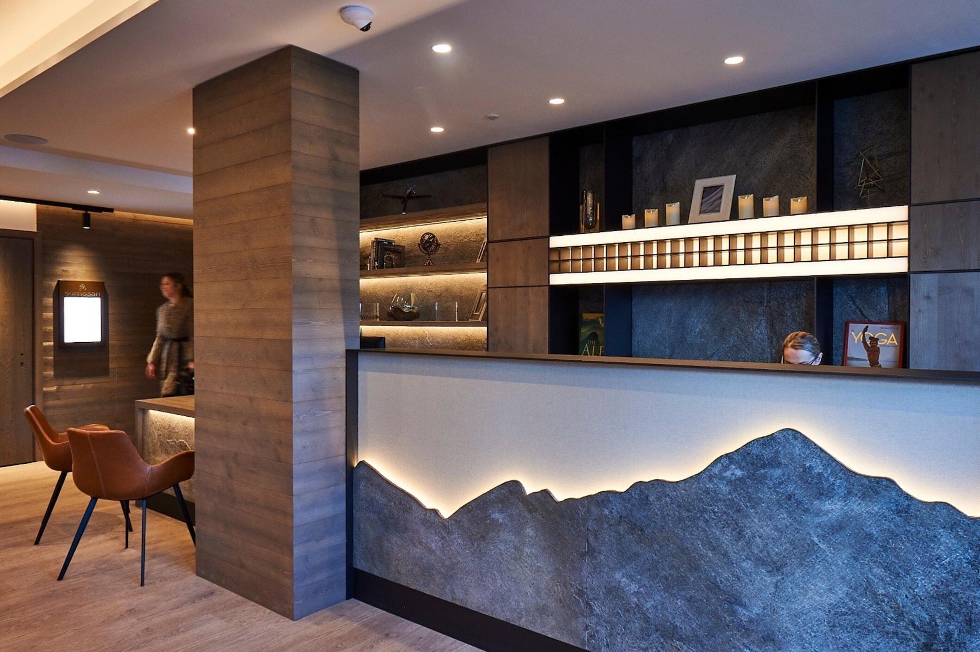 Vista Lobby Six Senses Residences Courchevel