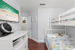 Alquiler Vacacional - Immaculate Home, 4/2 Private pool, 6pas Golf Cart, Hot tub, private beach️