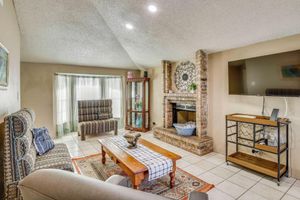 Alquiler Vacacional - Shop, Dine & Explore: El Paso Escape w/ Patio