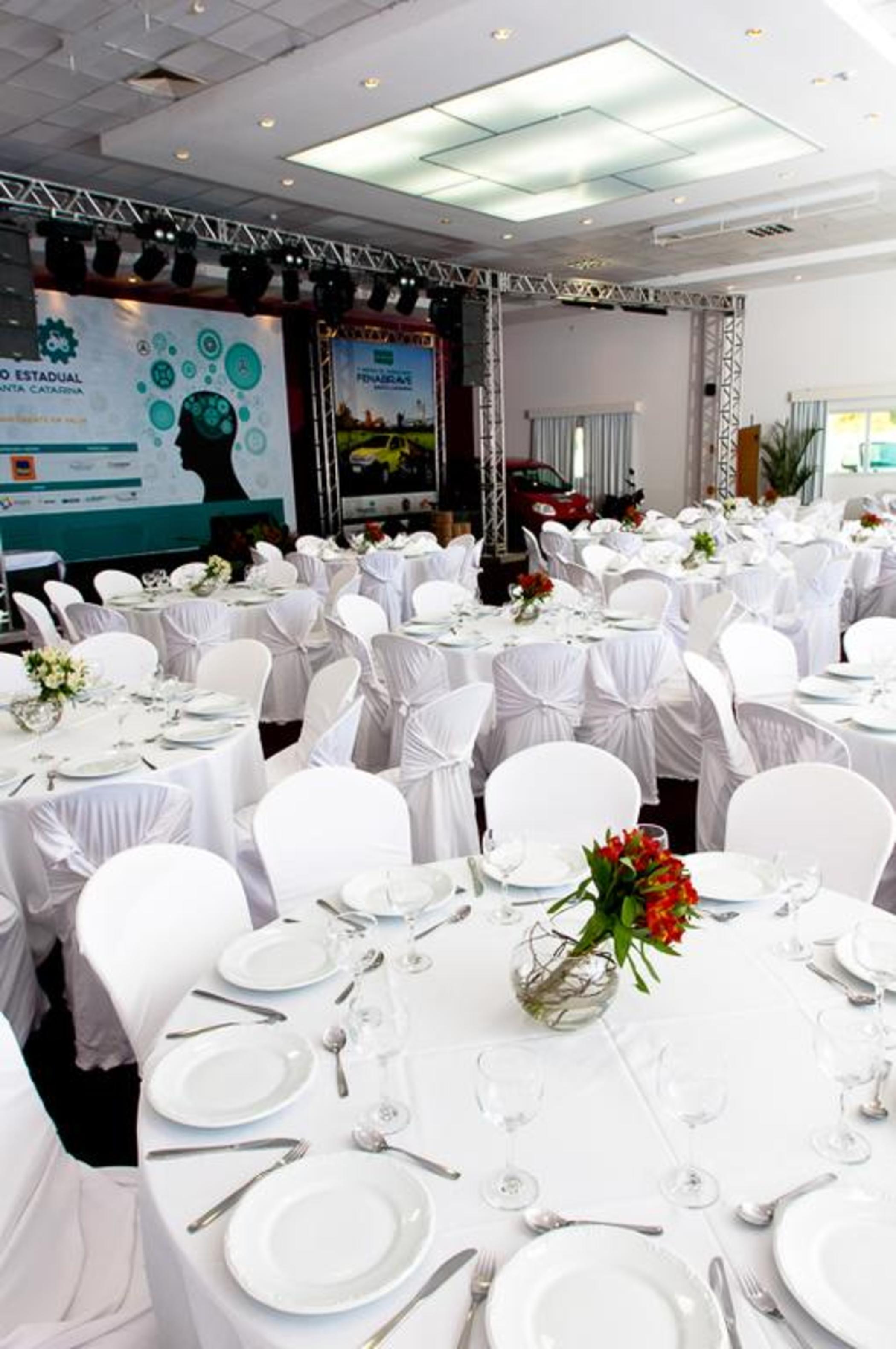 Centro de Negocios Golden Hotel e Eventos