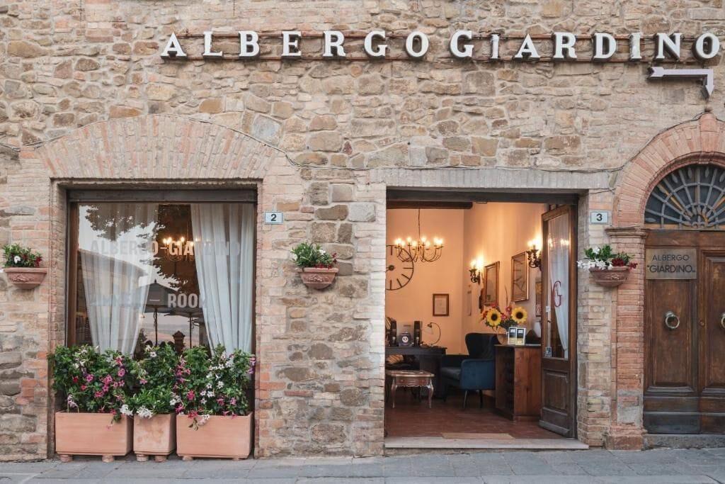 Vista Exterior Albergo Giardino