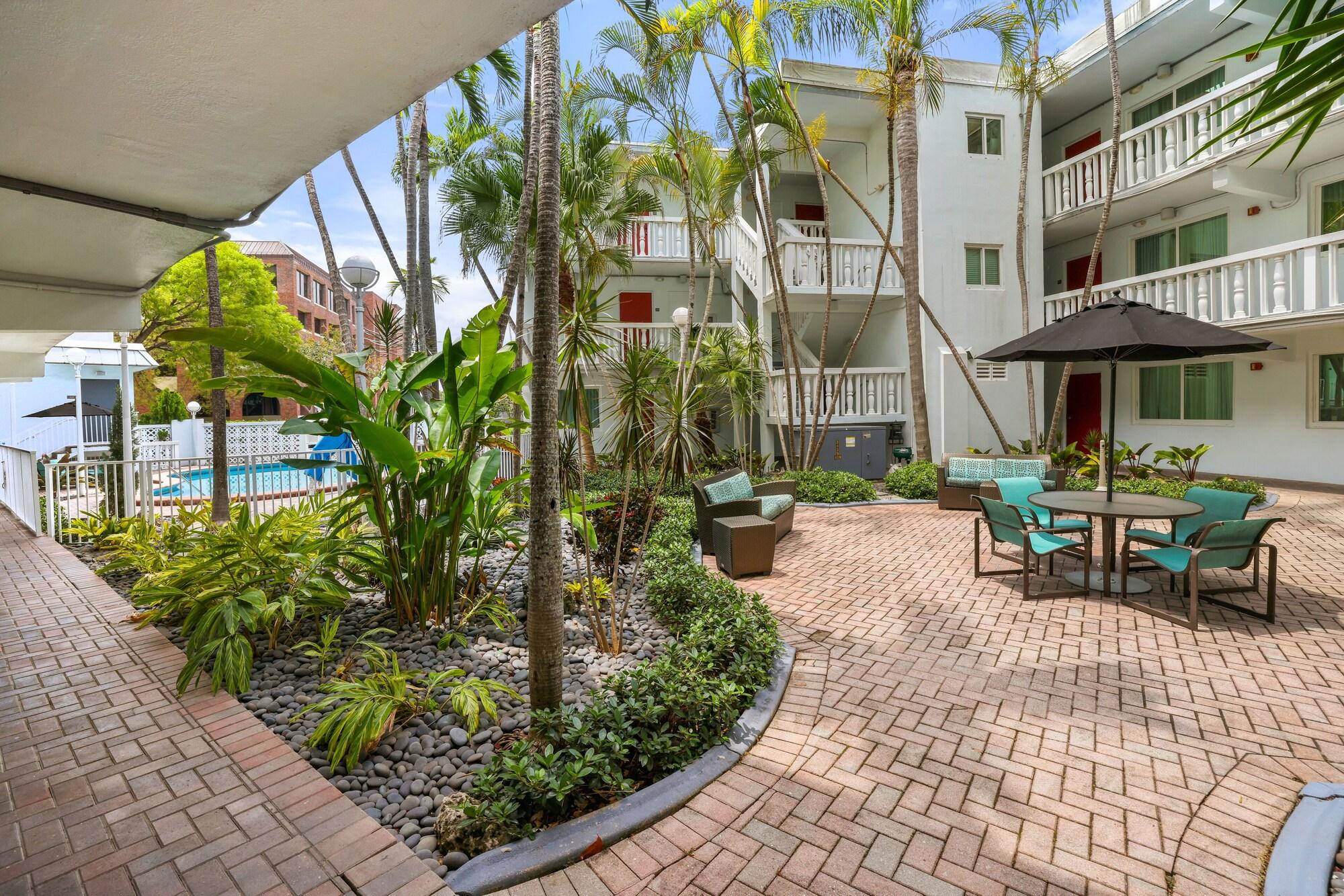 Vista Exterior The Malone