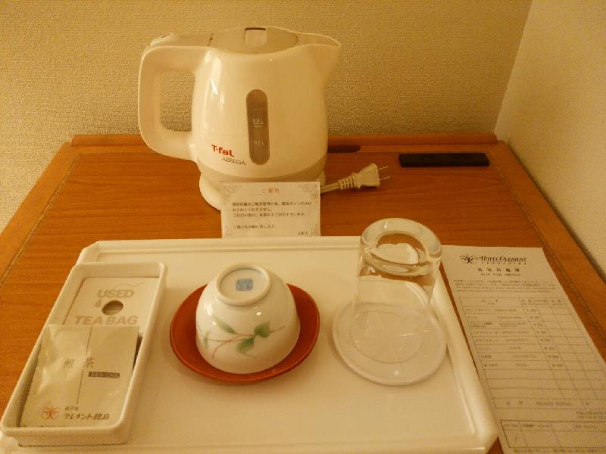 Vista Exterior JR Hotel Clement Tokushima