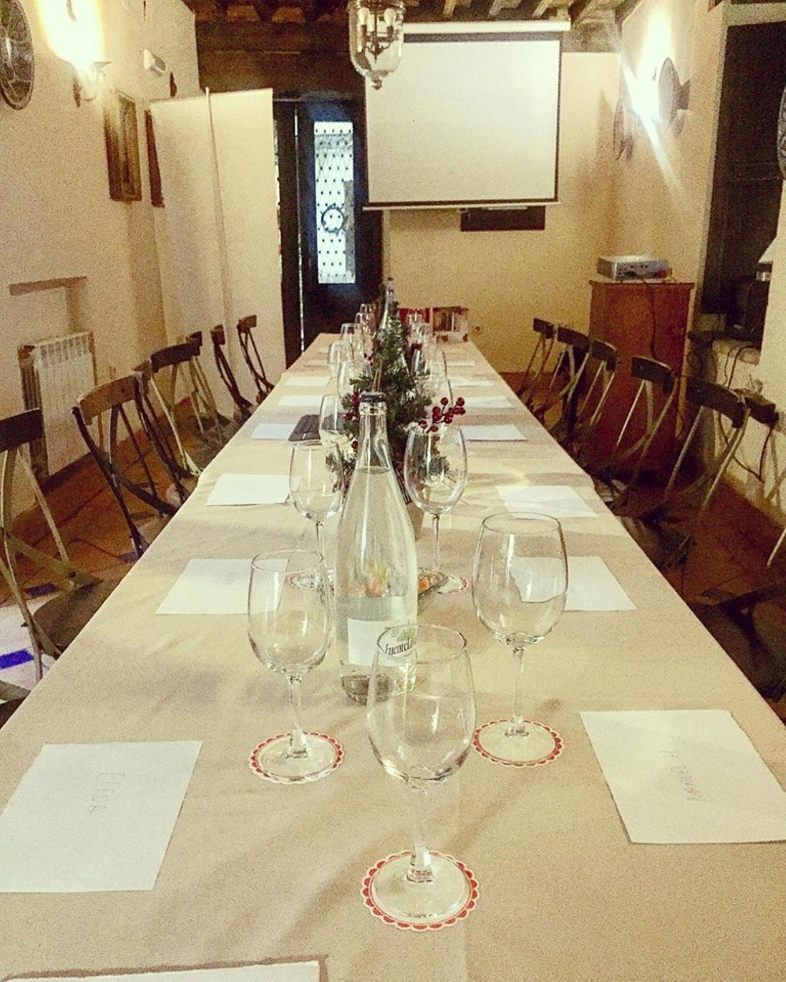 Sala de Reuniones Palacio Mariana Pineda Hotel