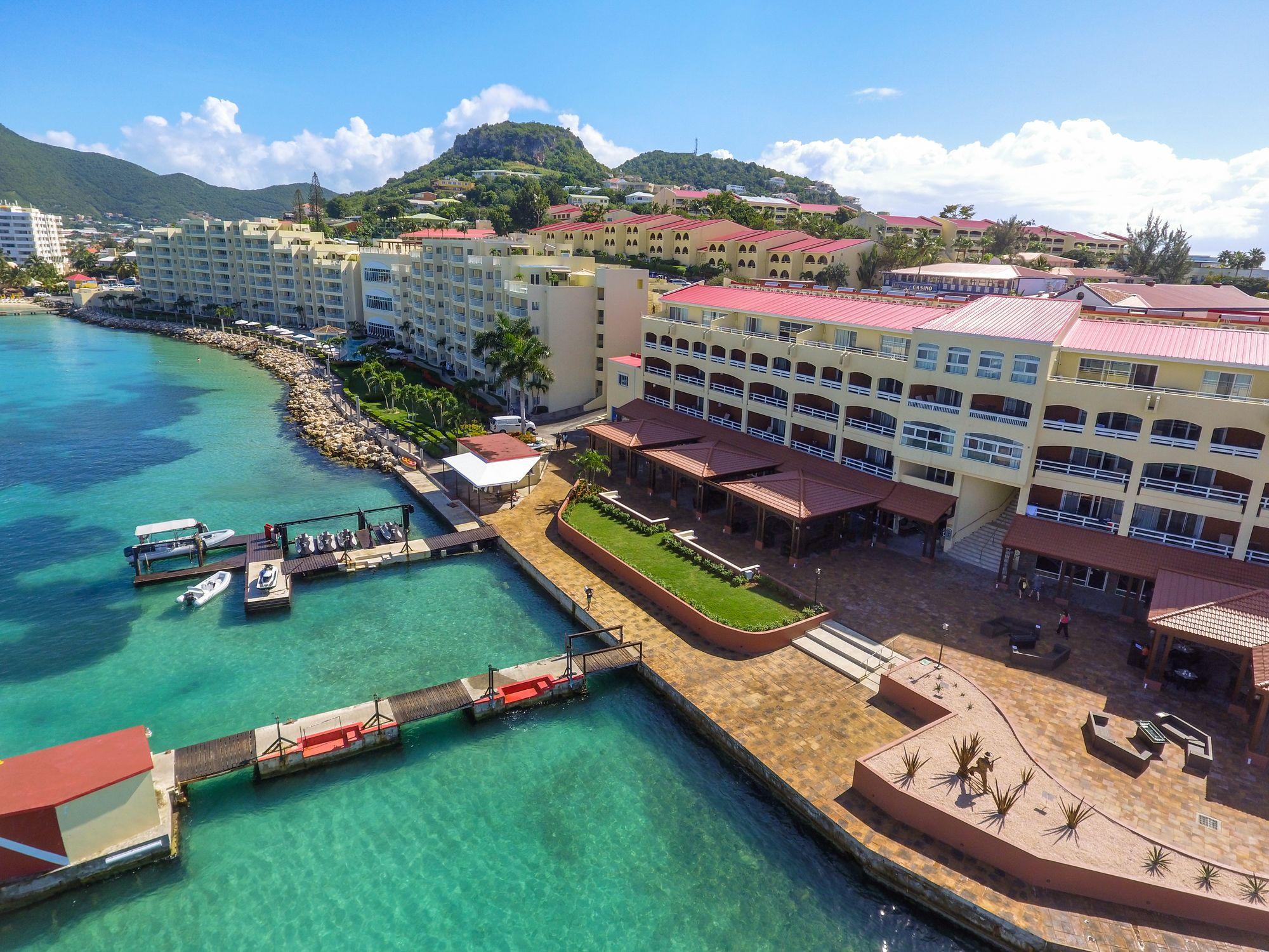 Vista Exterior Simpson Bay Resort, Marina & Spa