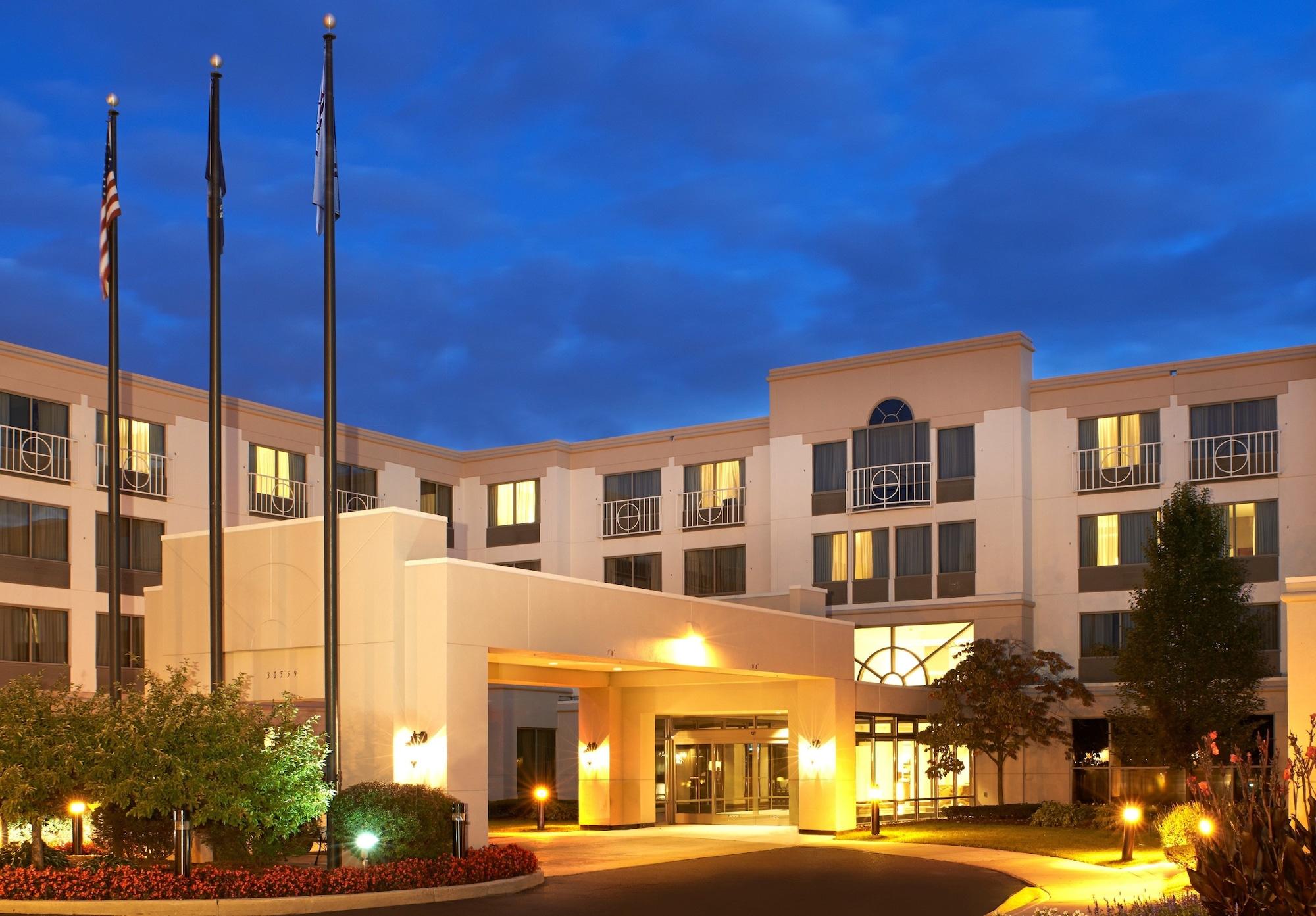 Vista Exterior Detroit Metro Airport Marriott