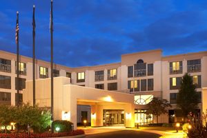 Alojamiento - Detroit Metro Airport Marriott