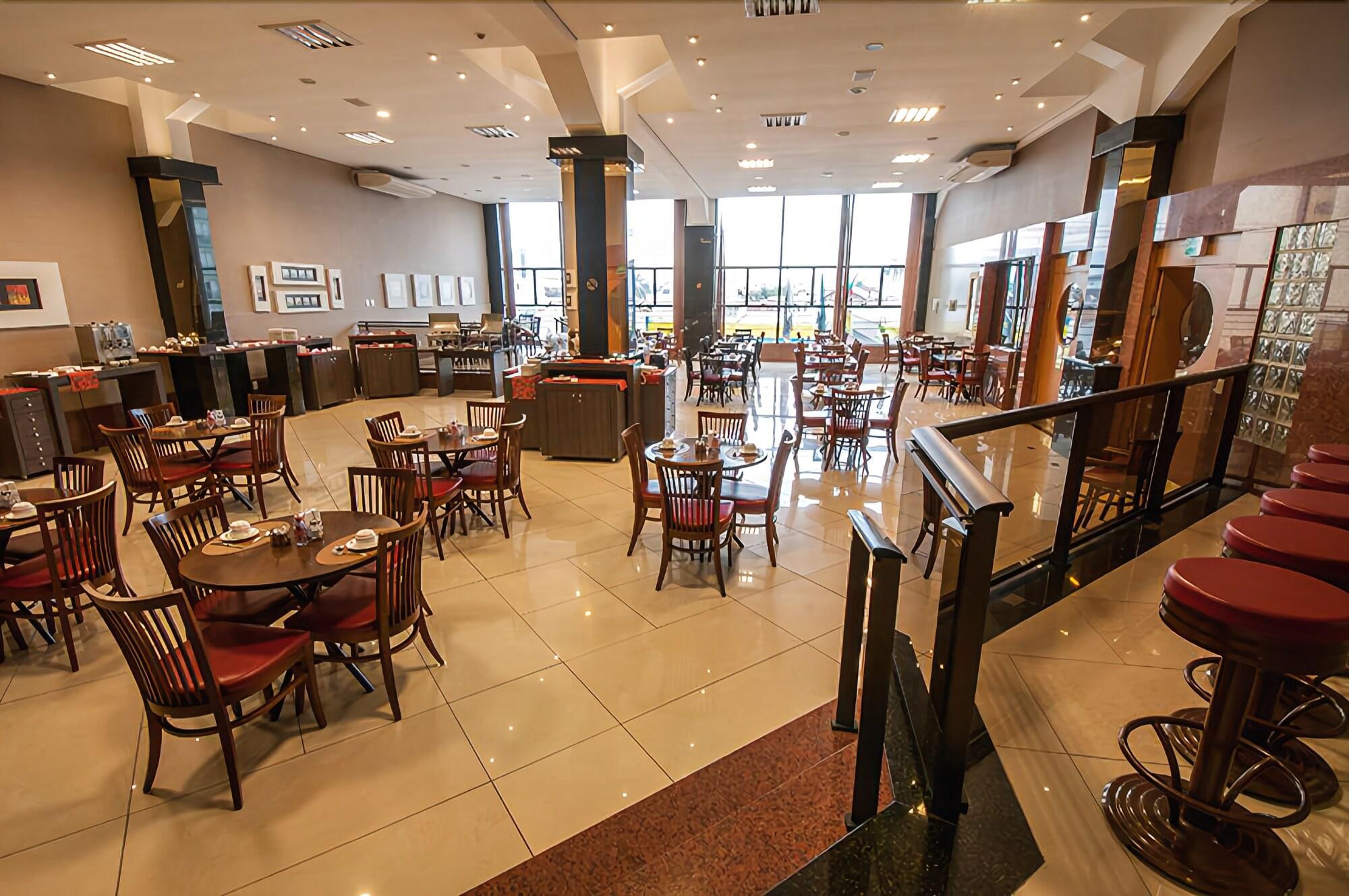 Vista Lobby Hotel Jacques Georges Tower