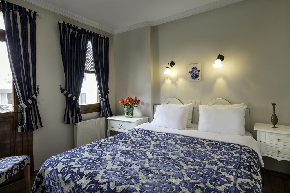 Varios Hotel Sari Konak