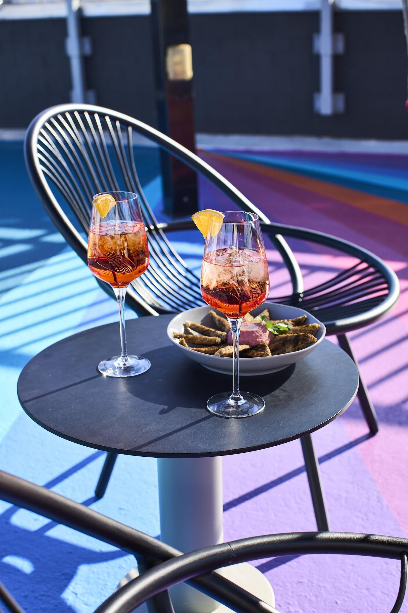 Restaurant The Ven at Embassy Row, Washington, D.C., a Tribute Portfolio Hotel