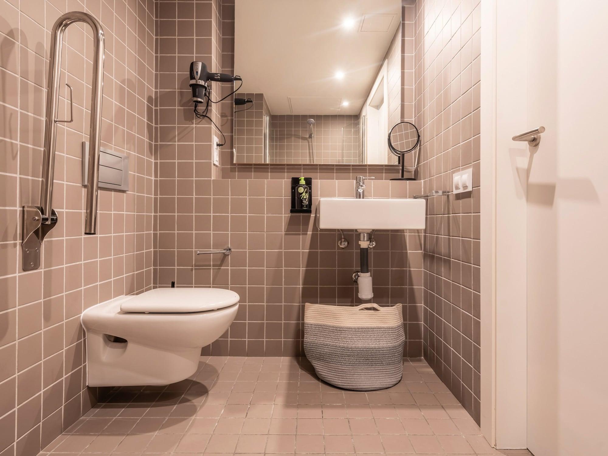 Equipamiento de Habitación Limehome Barcelona Rector Triadó