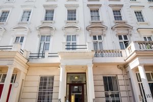 Alojamiento - St George Hotel