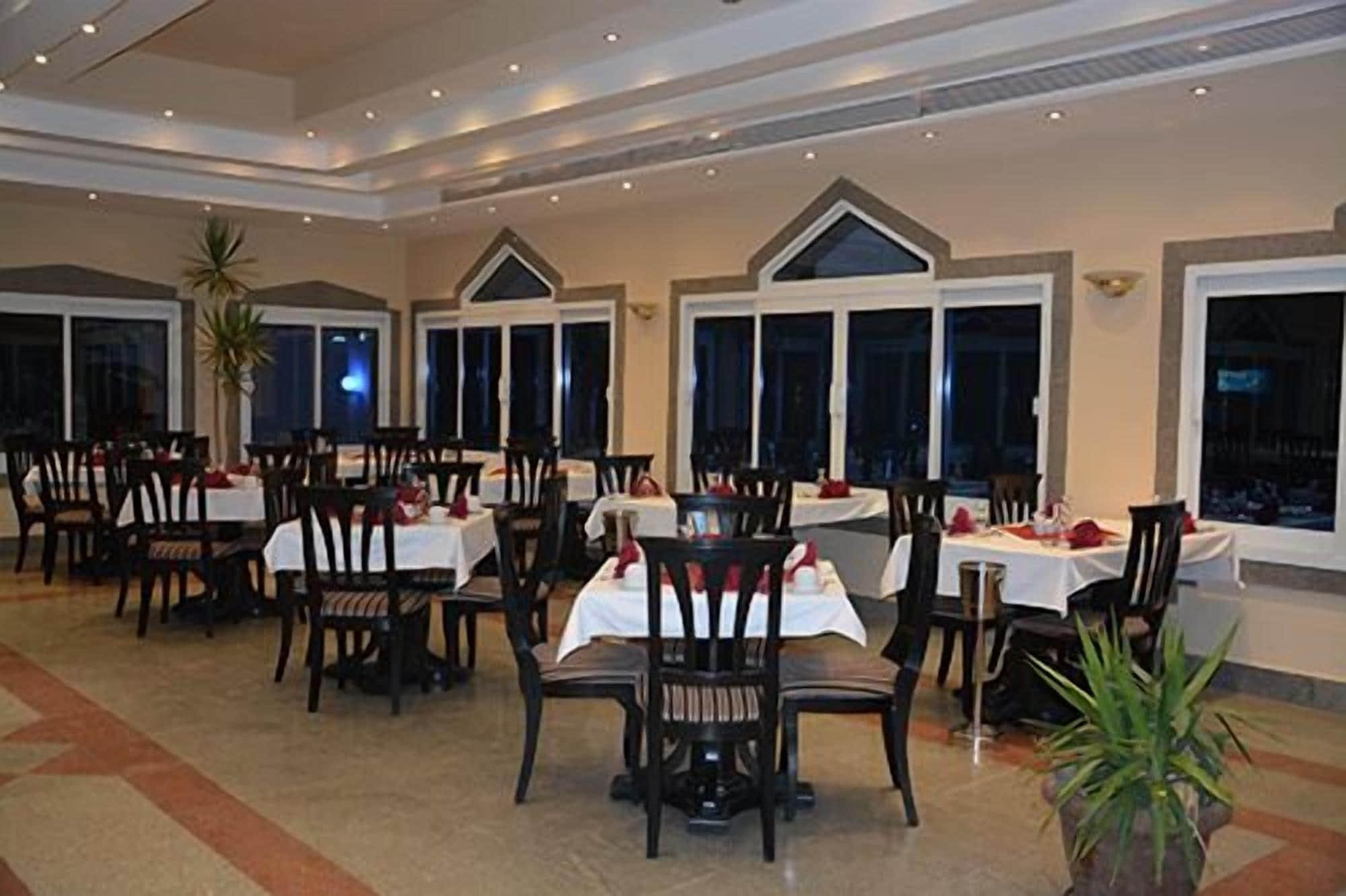 Restaurant Le Mirage New Tiran