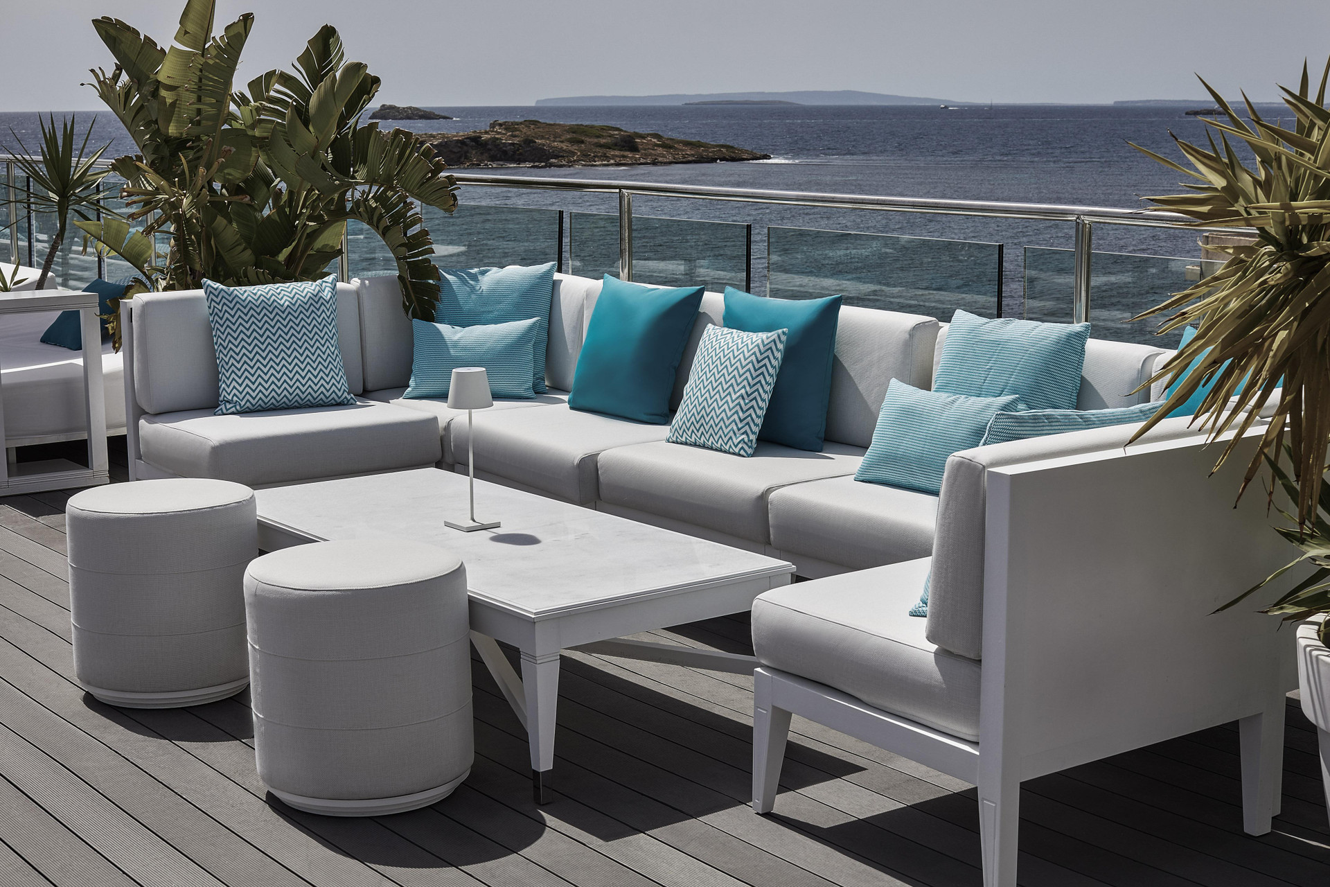 Bar/Salón MiM Ibiza by Melia Collection