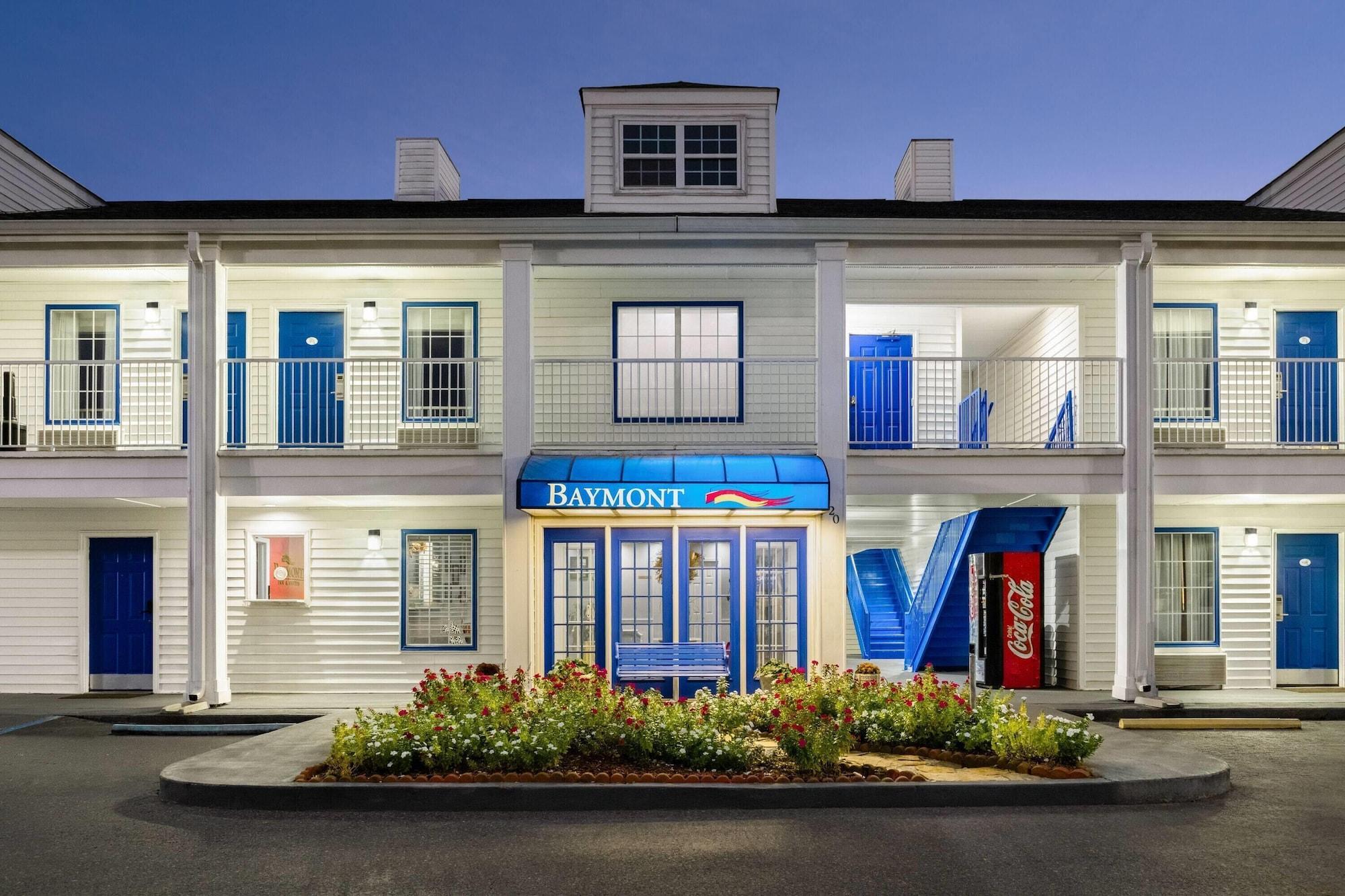 Vista Exterior Baymont by Wyndham Albany at Albany Mall