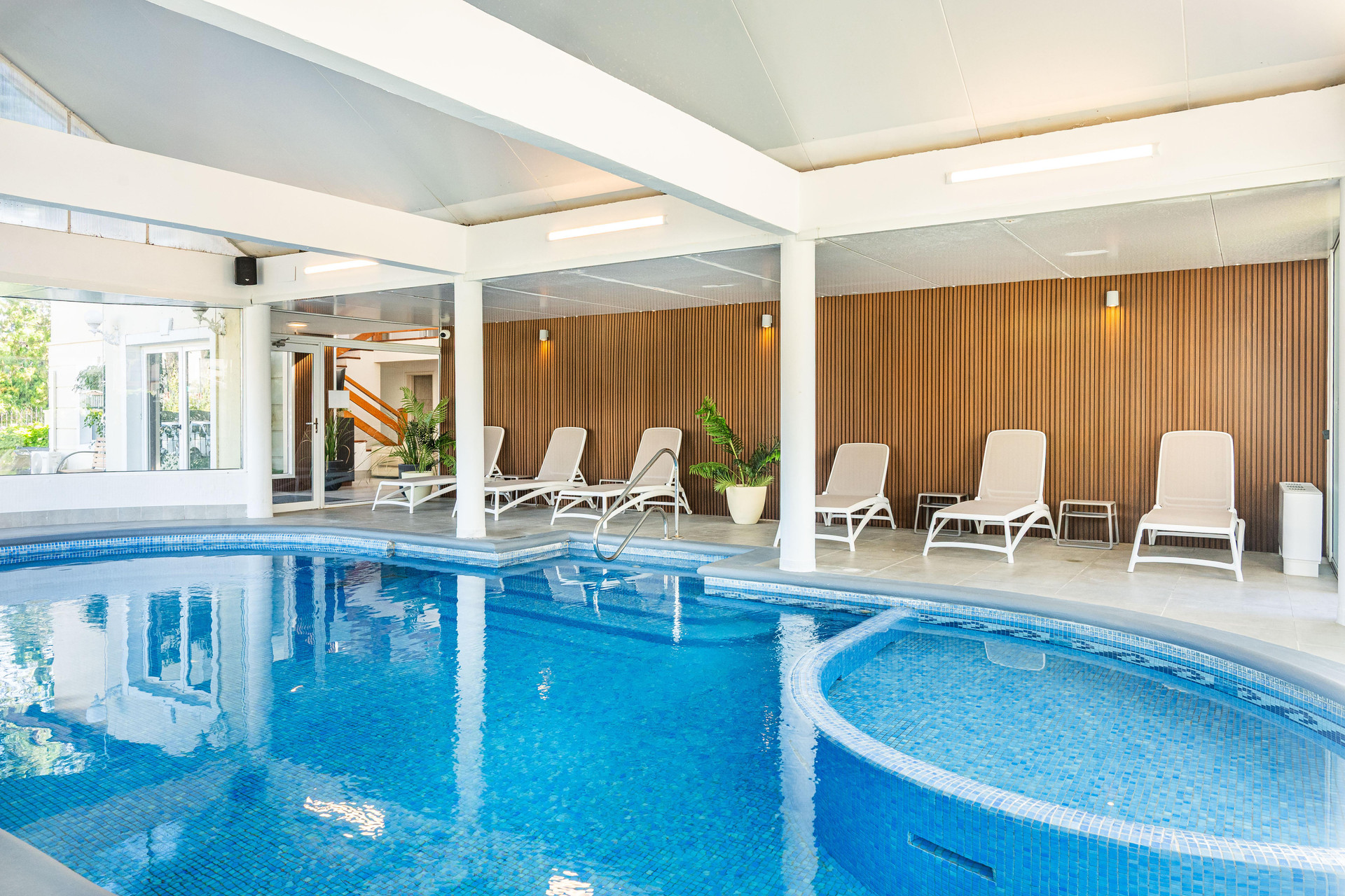 Vista Piscina Jean Clevers Parque Hotel