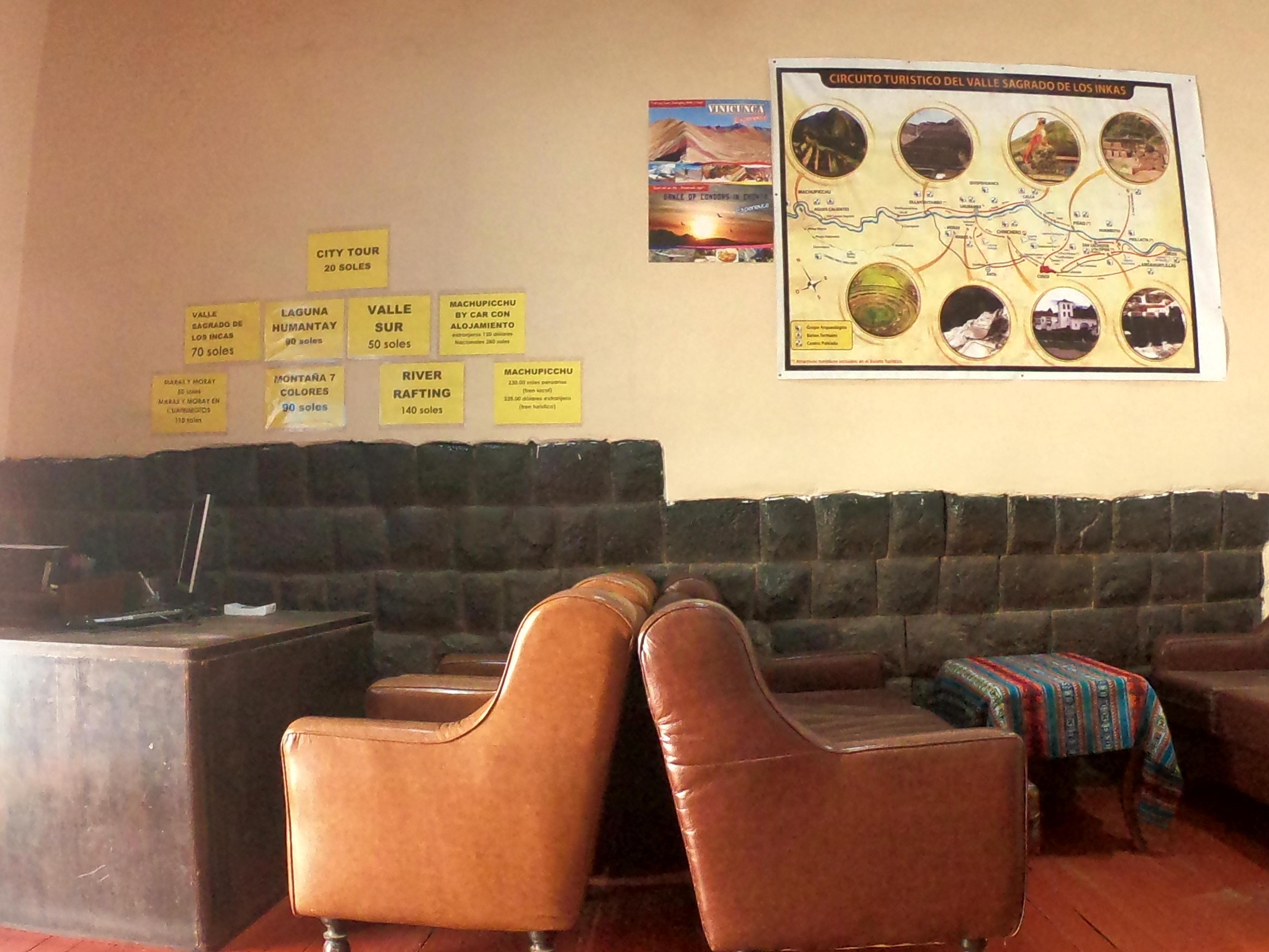 Sala de Reuniones Hospedaje Bazalar