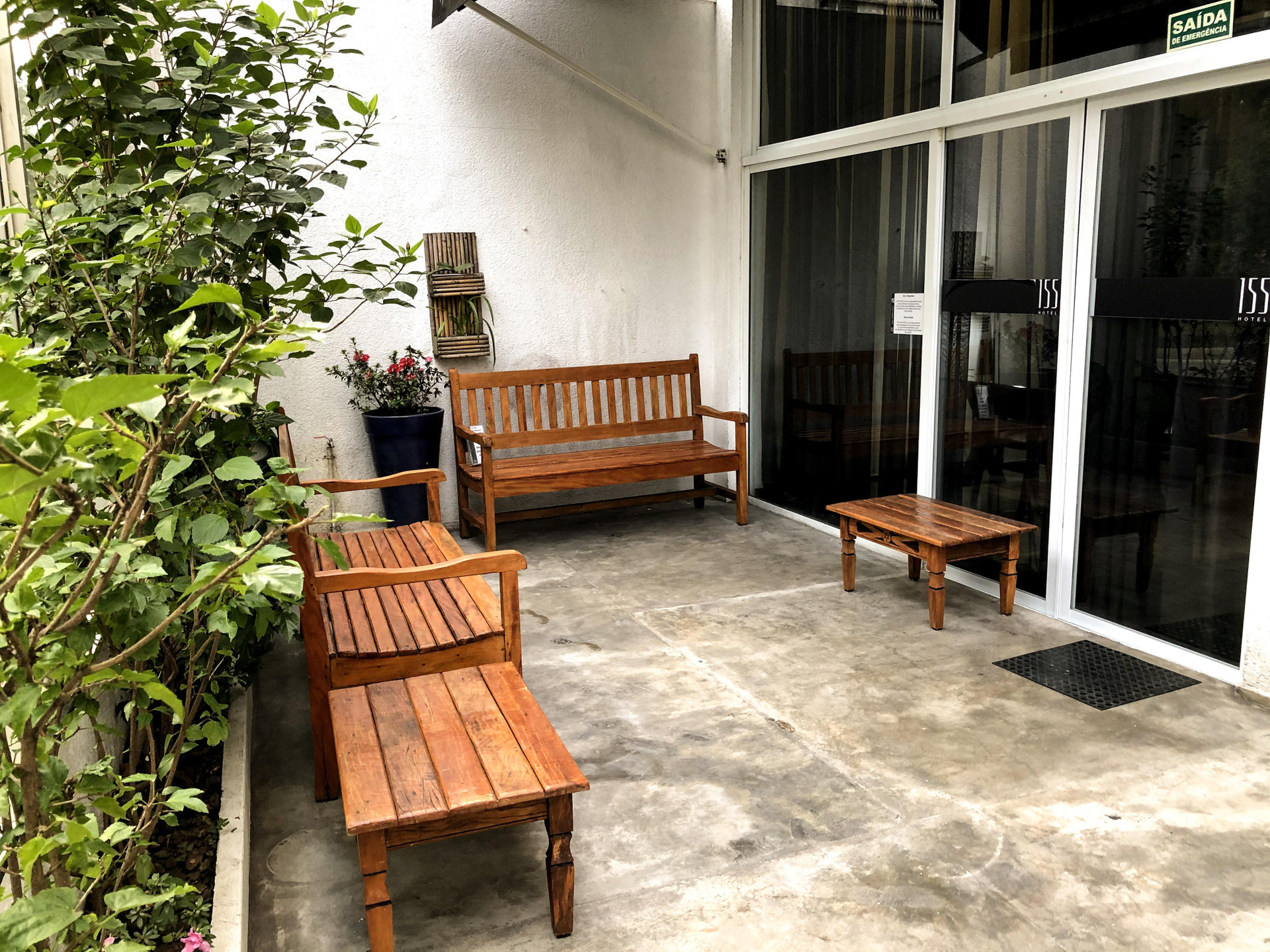 Varios 155 Hotel