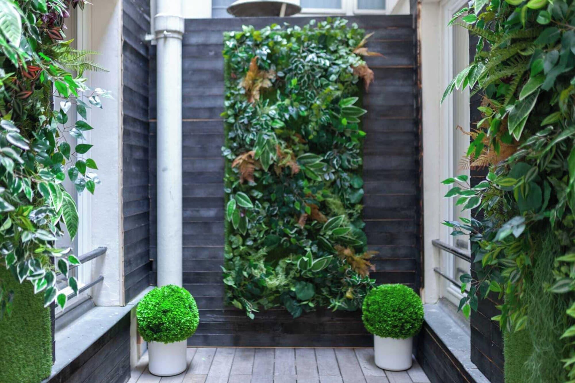 Comodidades del Alojamiento Hotel Tinah: Elegance and Comfort Near the Champs-elysees