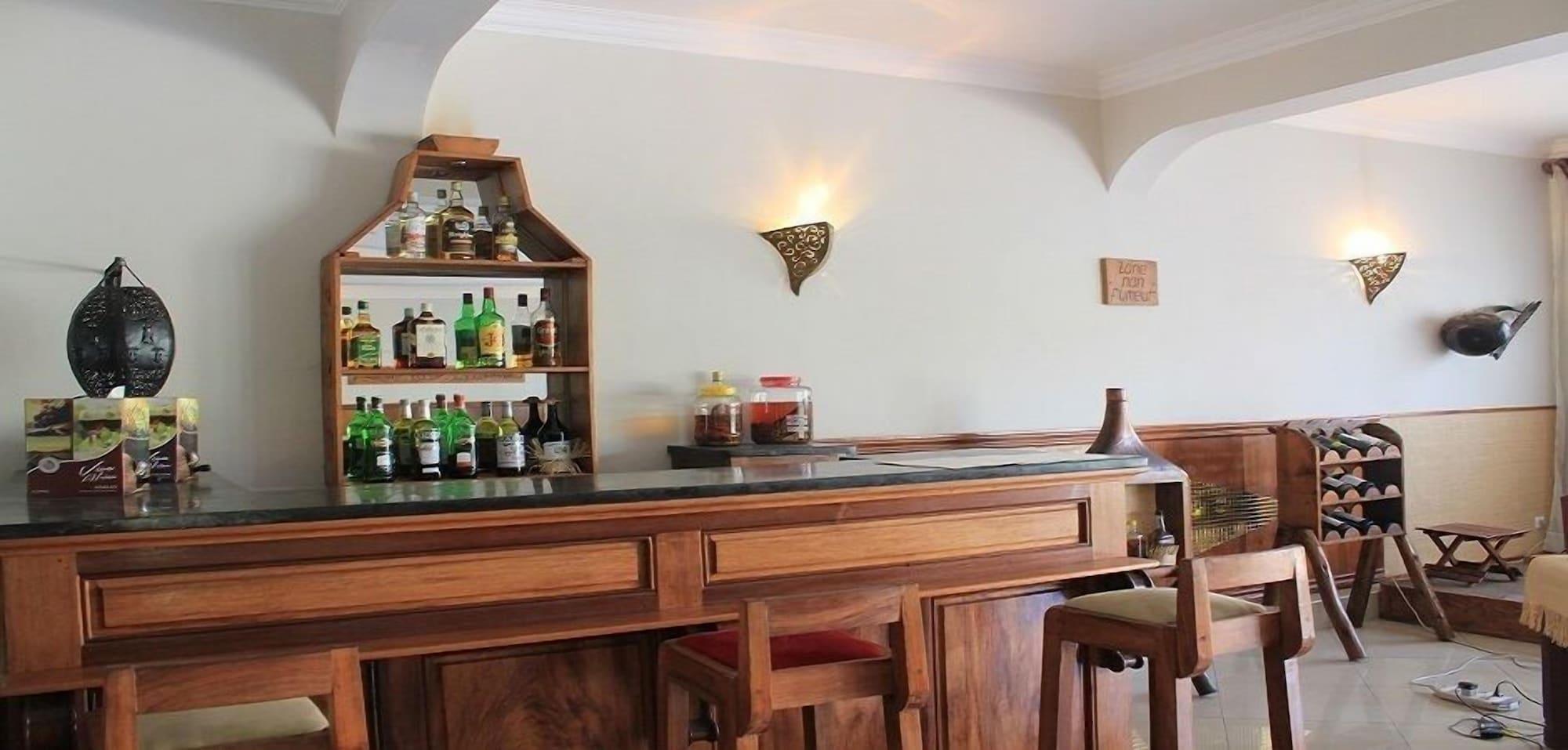 Bar/Salón K.méléon Hôtel