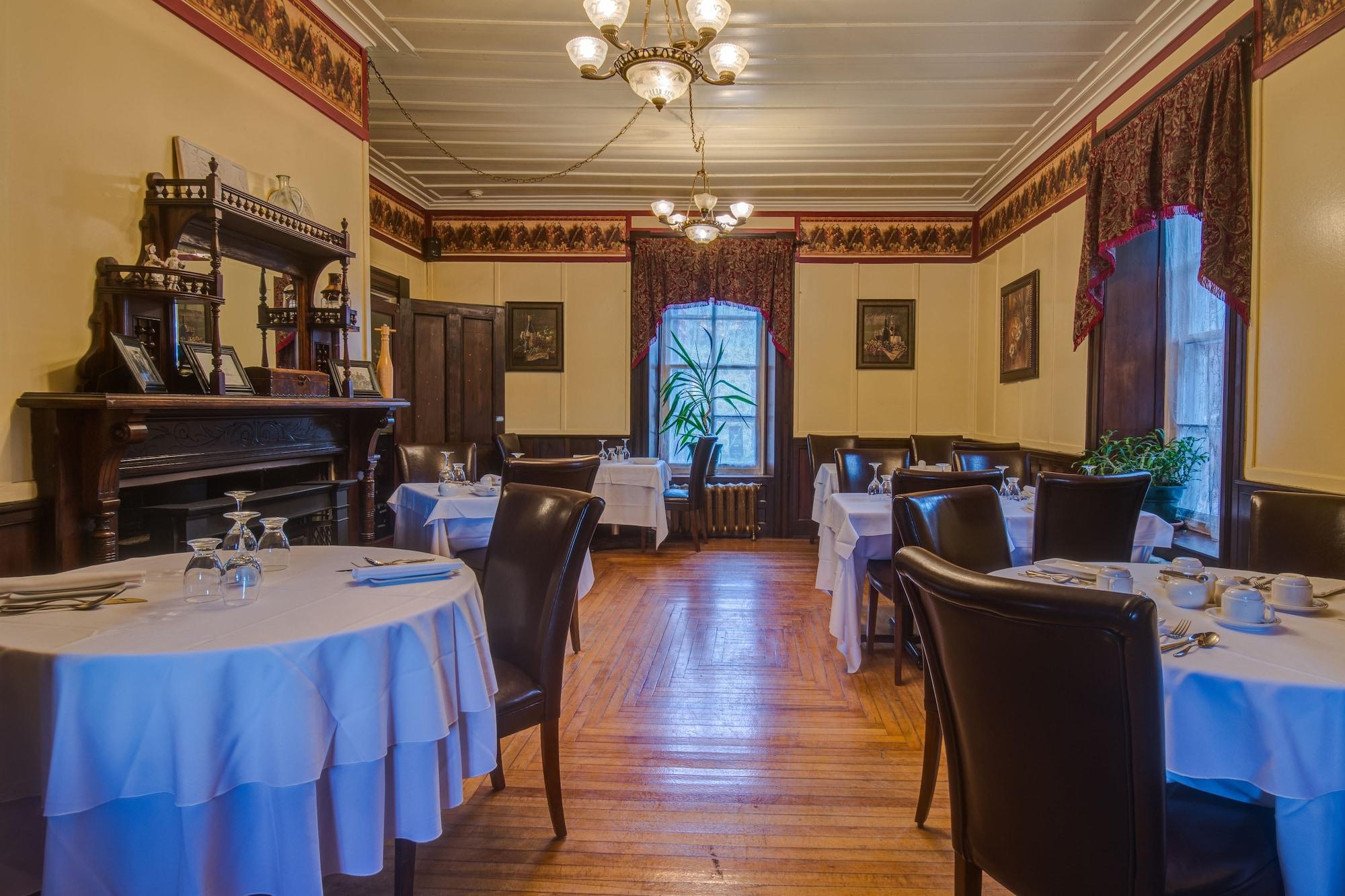 Sala de Reuniones Auberge William Wakeham