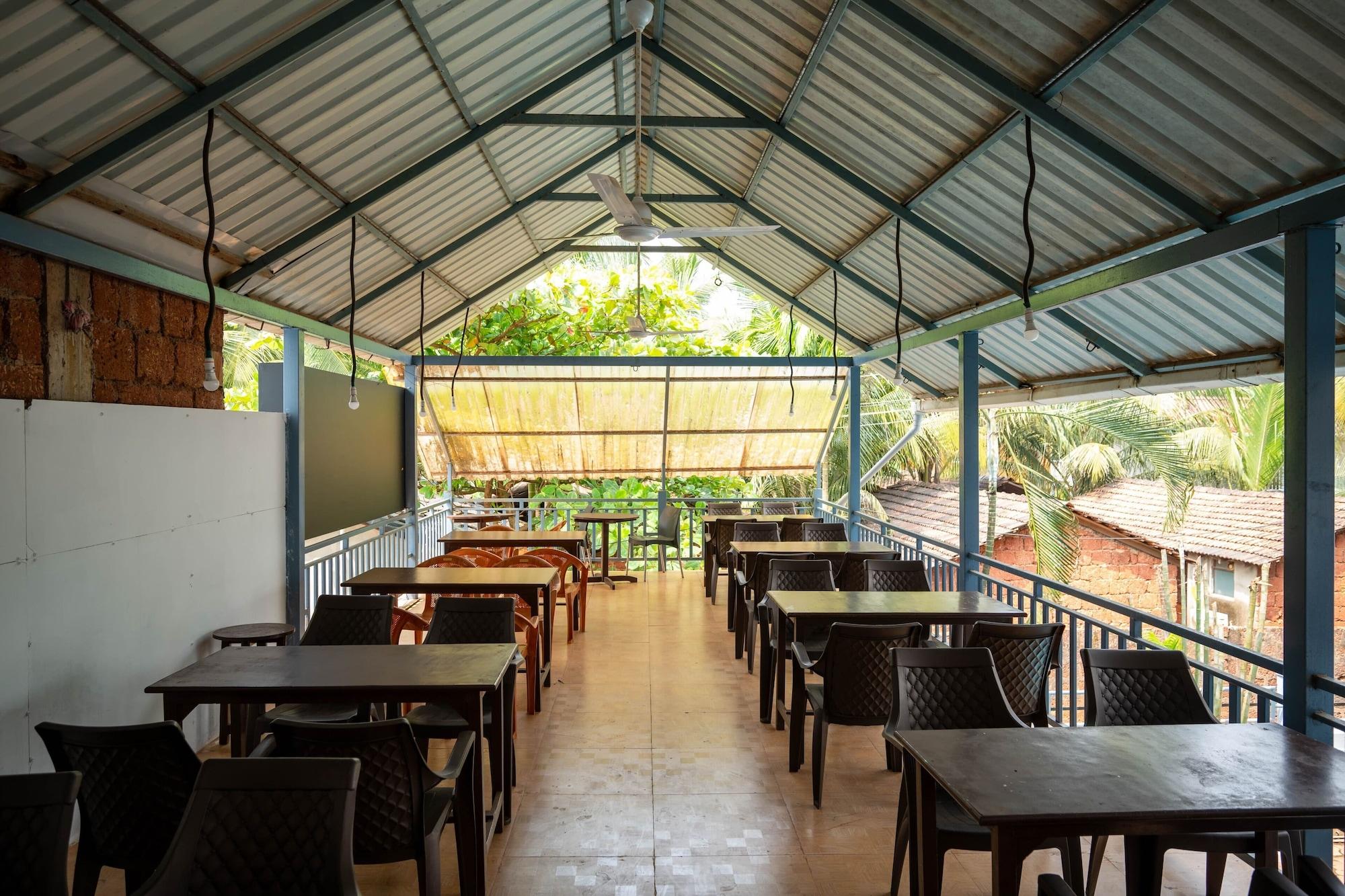 Restaurant Shree Rajeshwari Resort