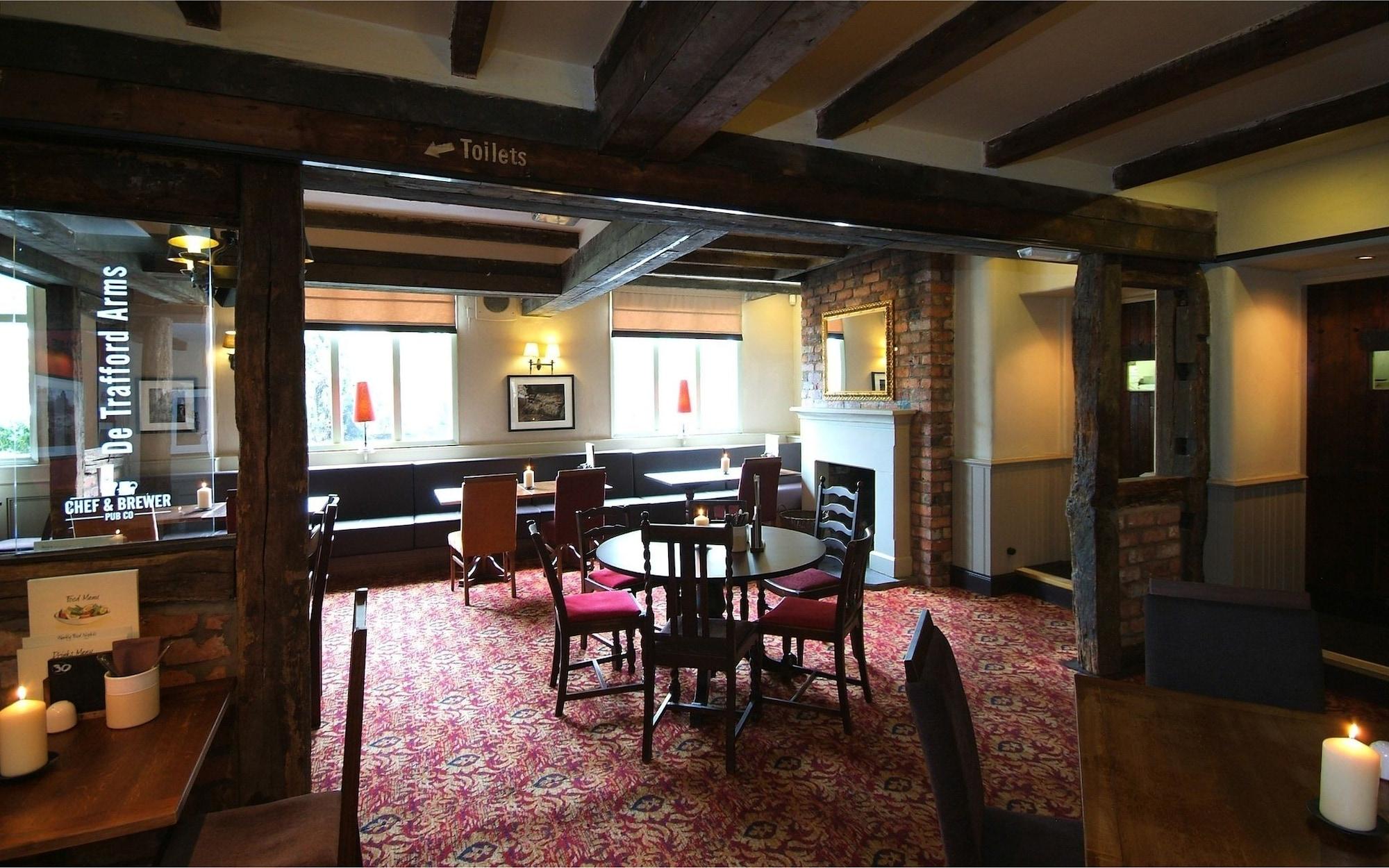 Bar/Salón De Trafford Hotel by Greene King Inns