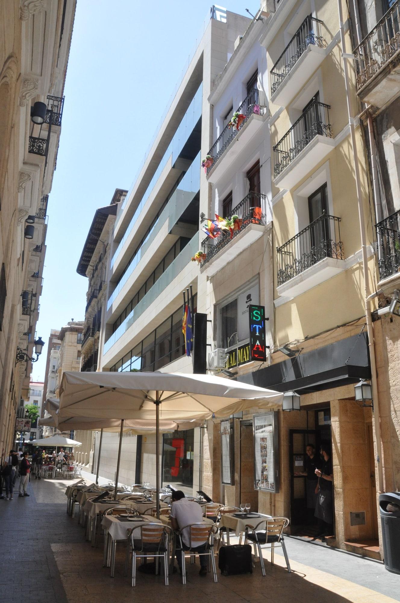 Varios Hostal Mayor