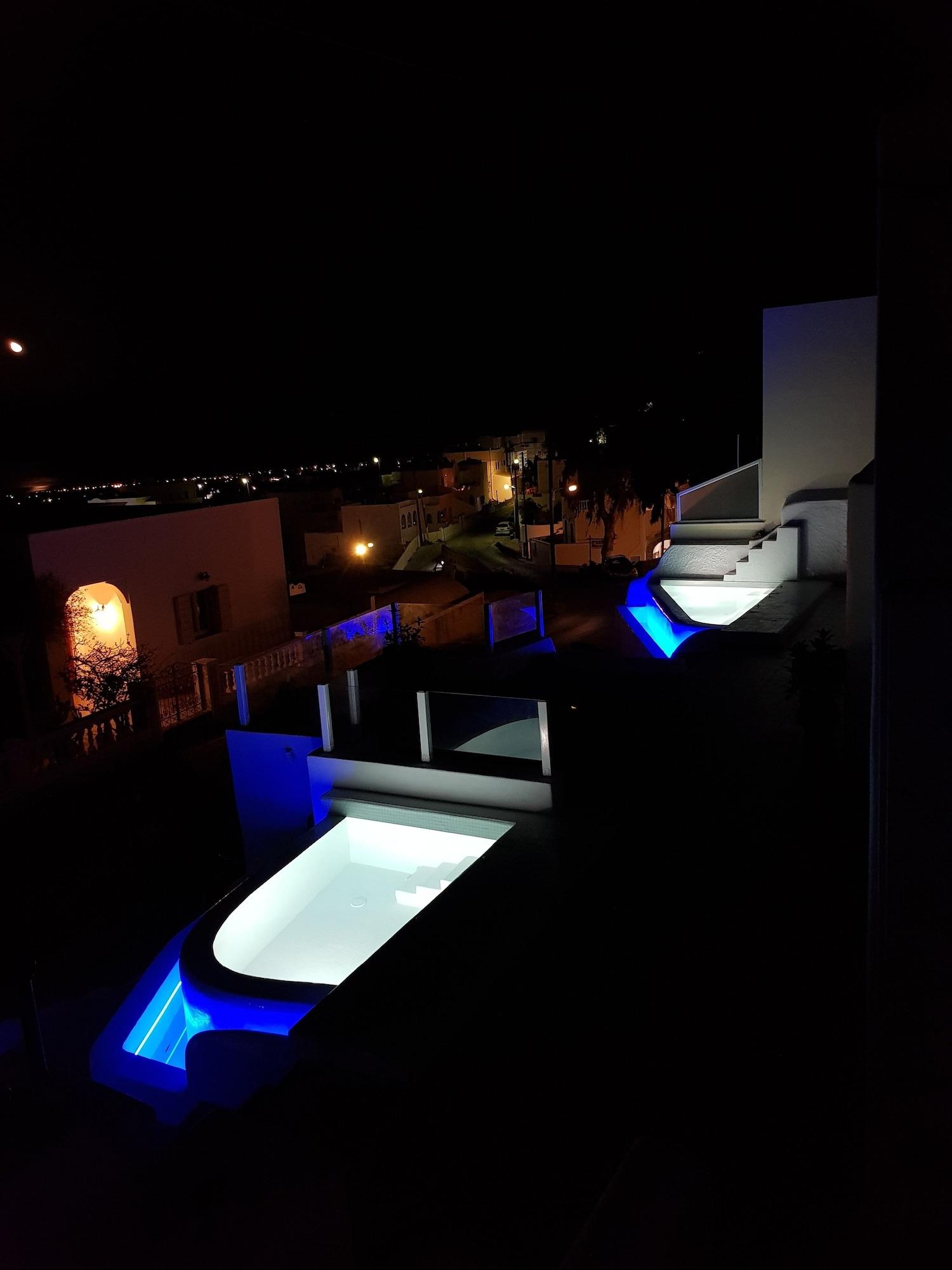 Vista Exterior Amera Suites
