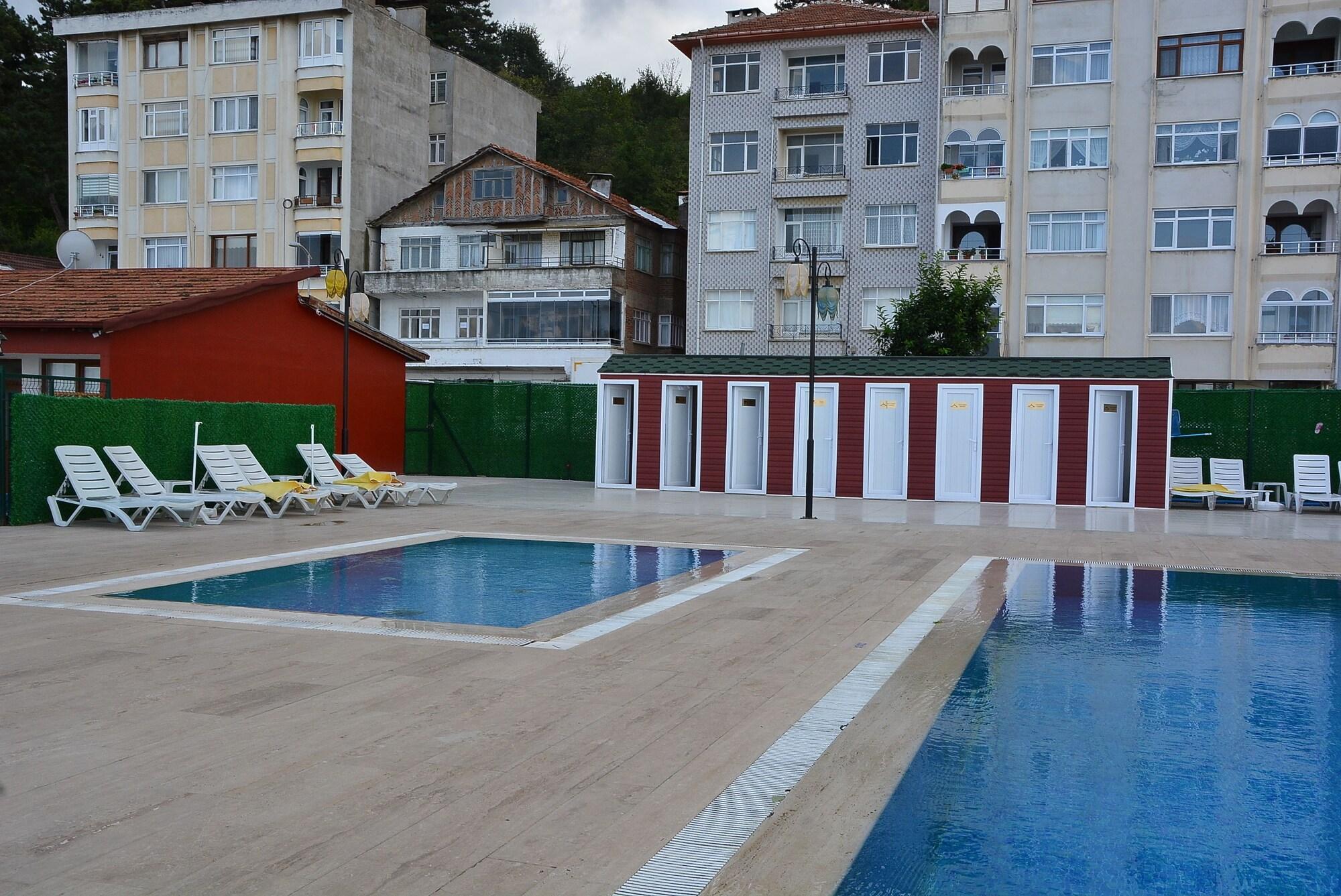 Instalaciones Recreativas Inebolu Gardenya Hotel