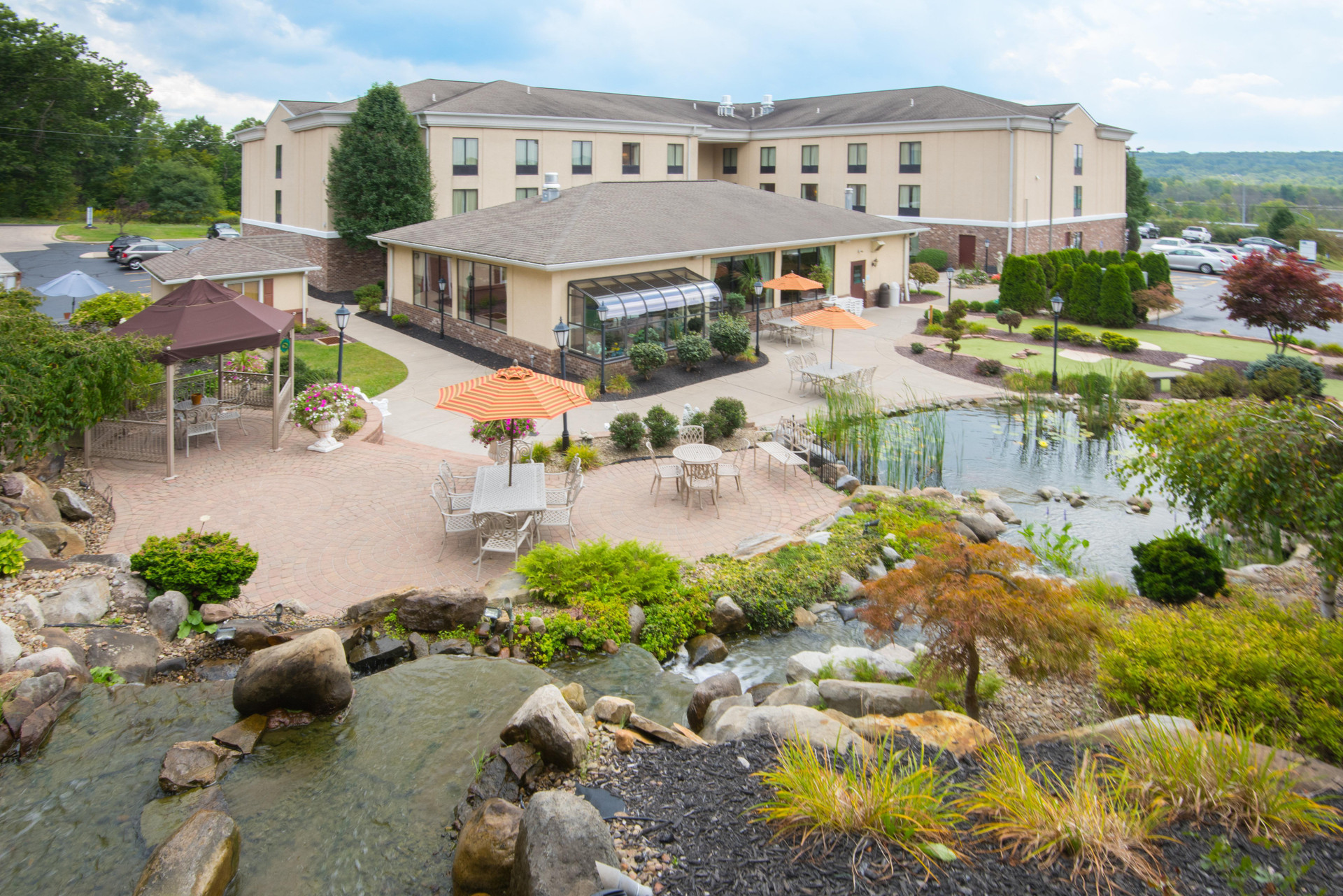 Vista Exterior Holiday Inn Express & Suites Sharon-Hermitage by IHG