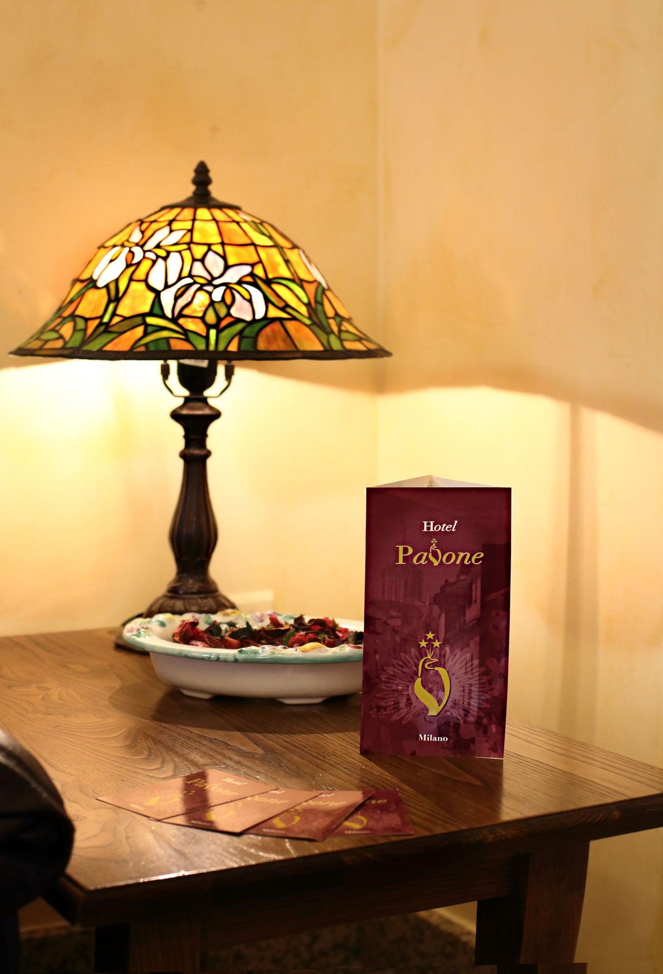 Bar/Salón Hotel Pavone