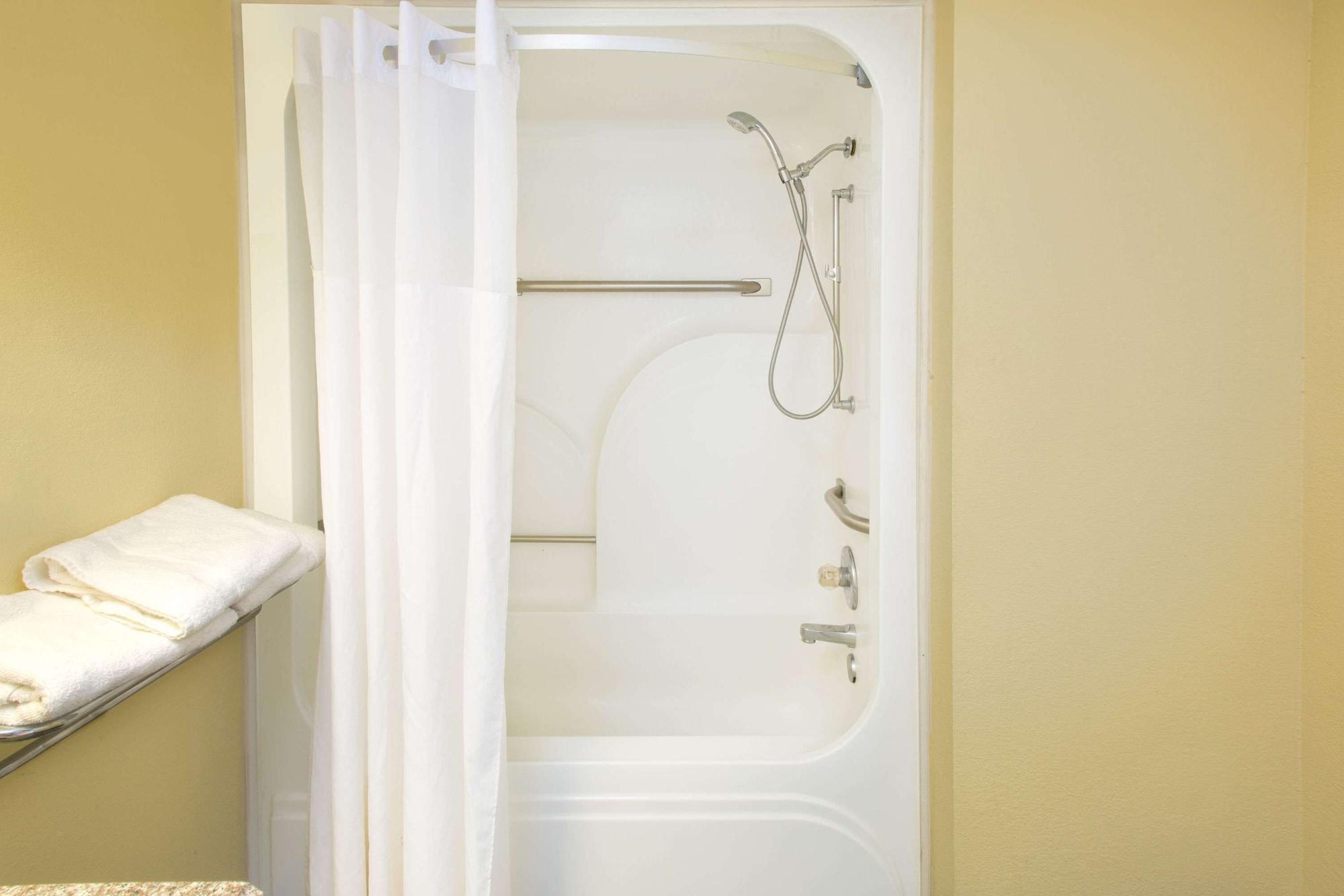 Equipamiento de Habitación Days Inn by Wyndham Gulfport