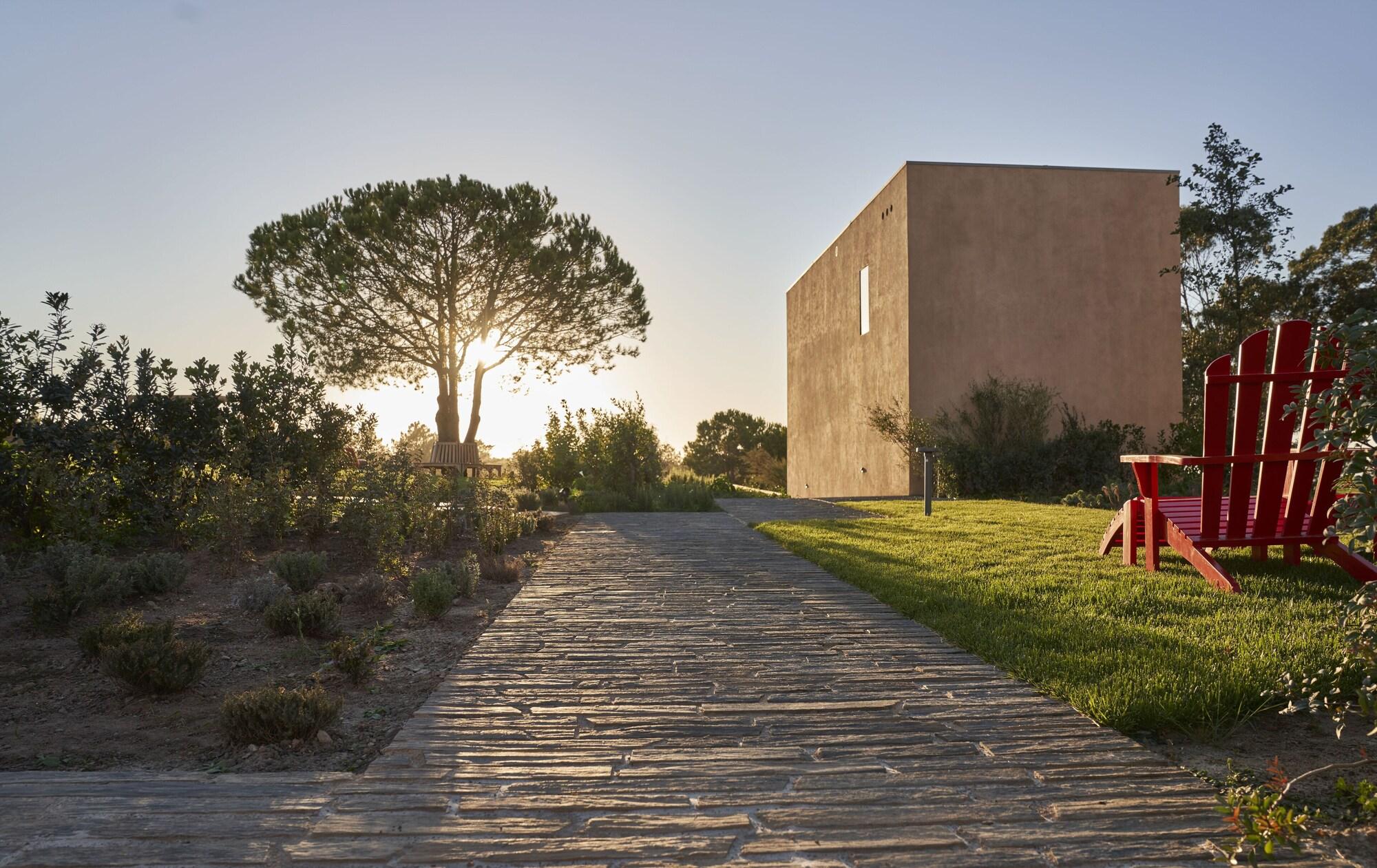 Vista Exterior Praia do Canal Nature Retreat Small Luxury Hotels of the World.