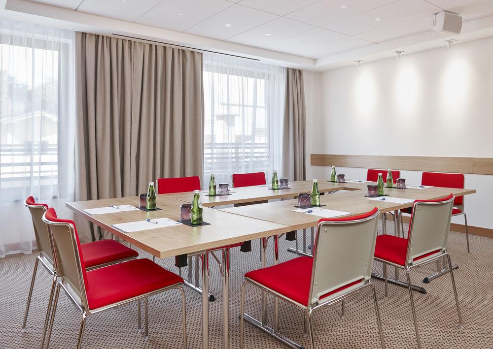 Sala de Reuniones Holiday Inn Express Belgrade - City