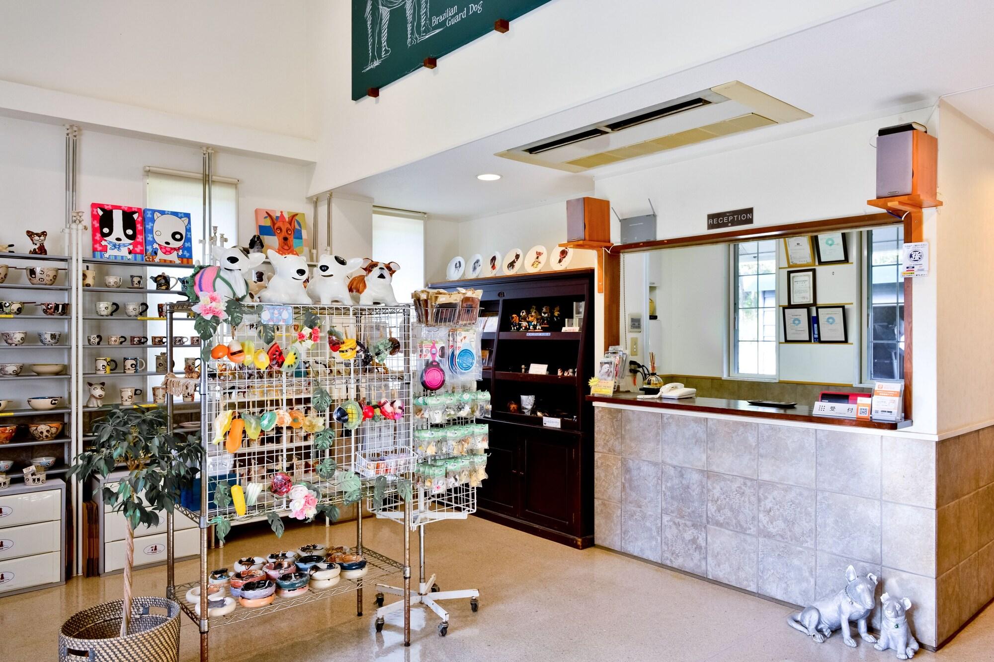 Vista Lobby Partners House Yuasa