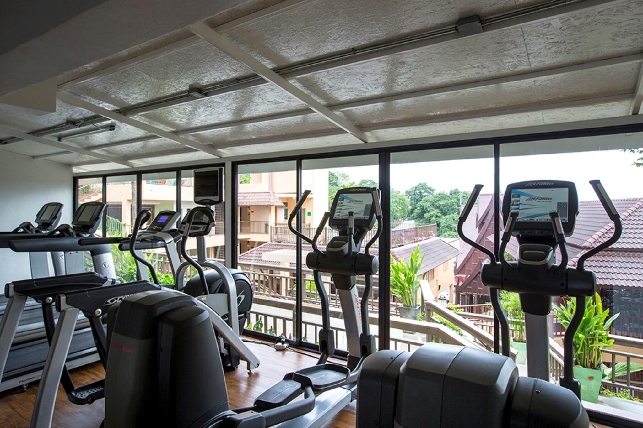 Gimnasio Chanalai Garden Resort, Kata Beach