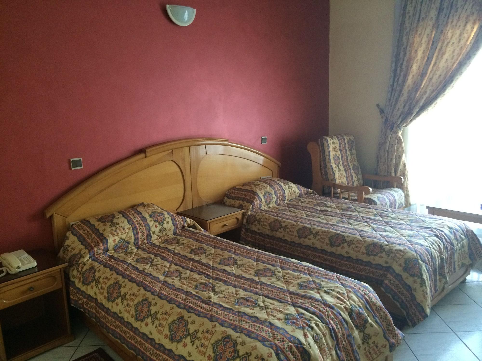 Varios Hôtel Marjane