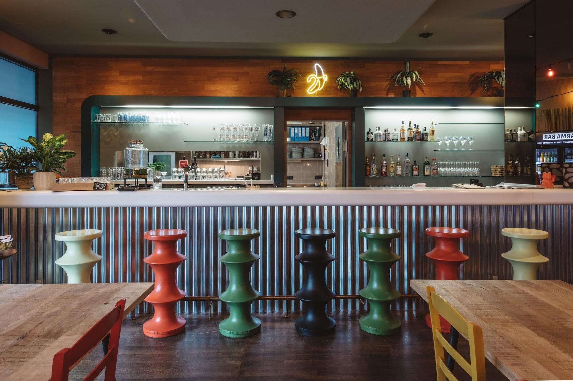 Bar/Salón Superbude Altona Paradise