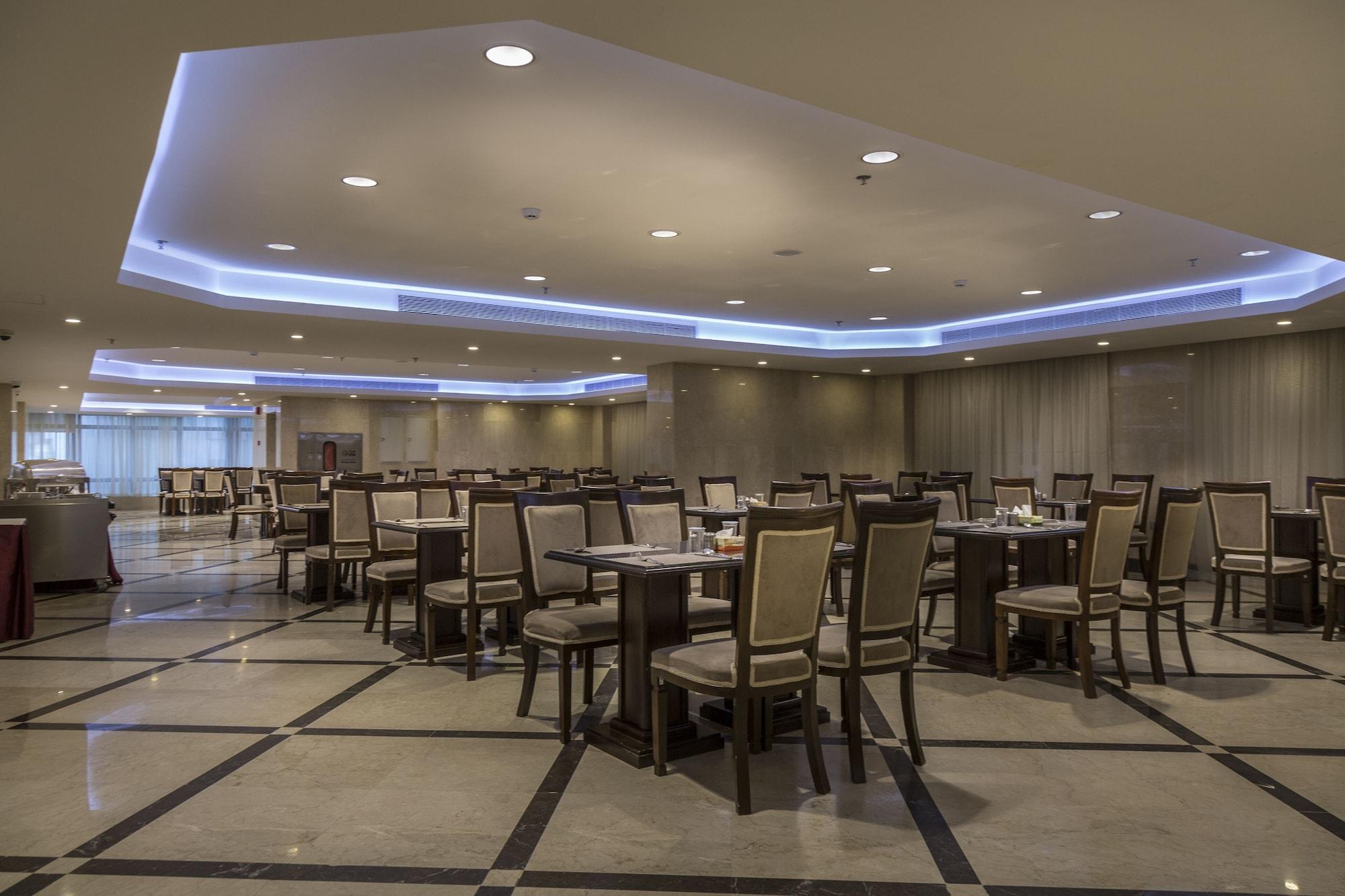 Restaurant Razana Al Rowdah