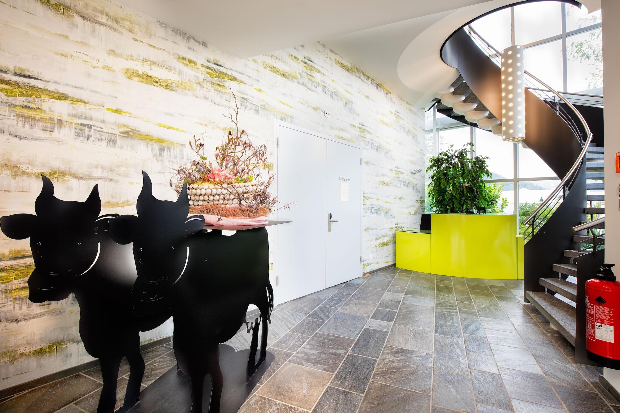 Vista Lobby Hotel Rhy